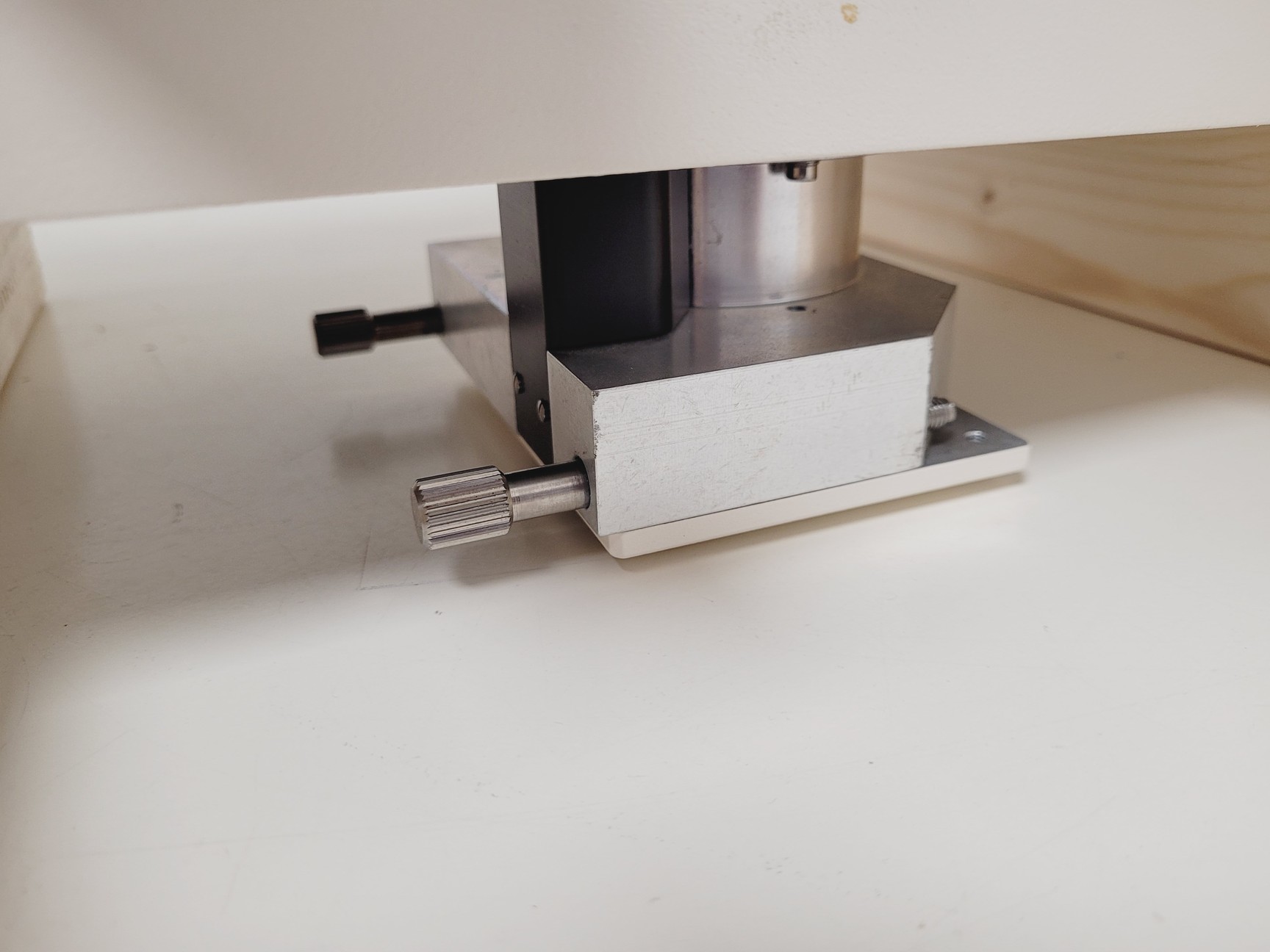 Image of Zeiss Axiovert 200M Confocal Microscope System with LSM510 META & Multi-Laser