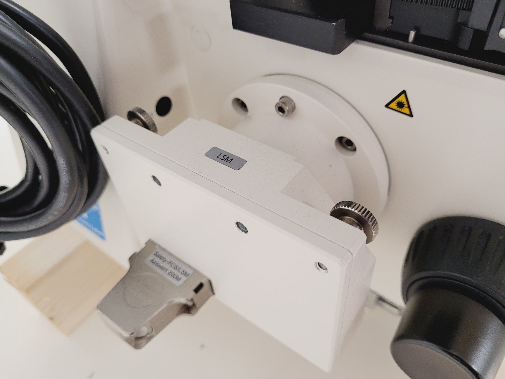 Image of Zeiss Axiovert 200M Confocal Microscope System with LSM510 META & Multi-Laser