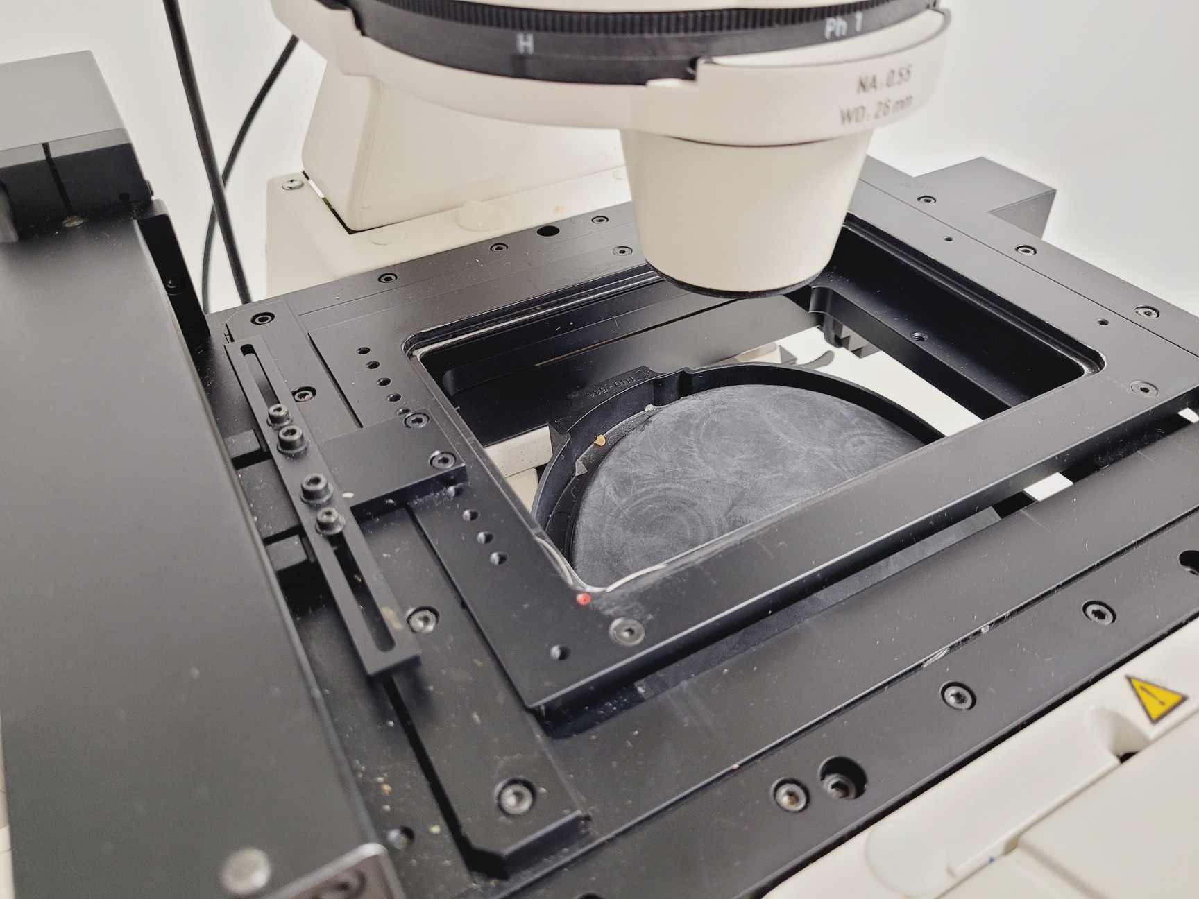 Image of Zeiss Axiovert 200M Confocal Microscope System with LSM510 META & Multi-Laser
