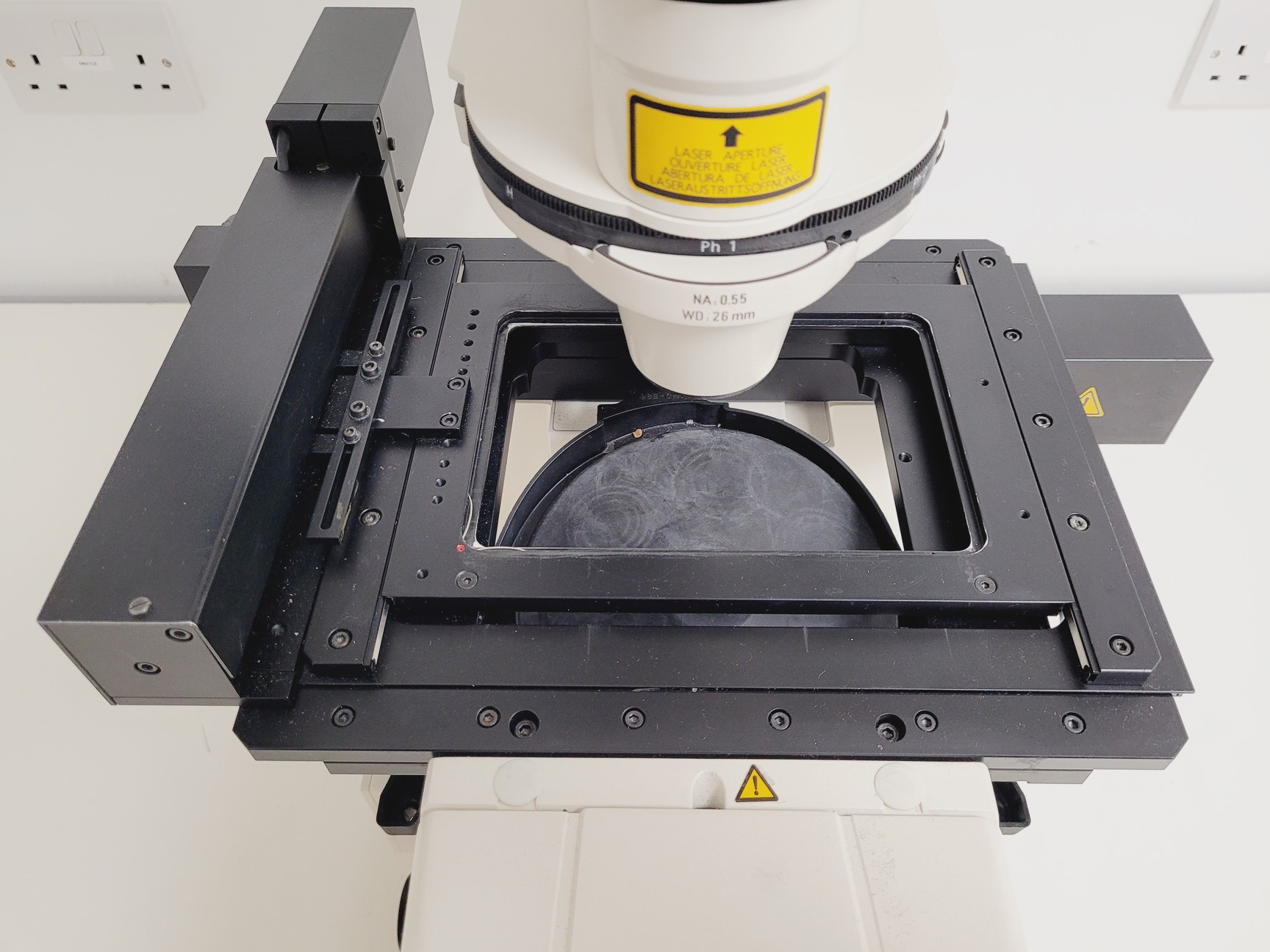 Image of Zeiss Axiovert 200M Confocal Microscope System with LSM510 META & Multi-Laser