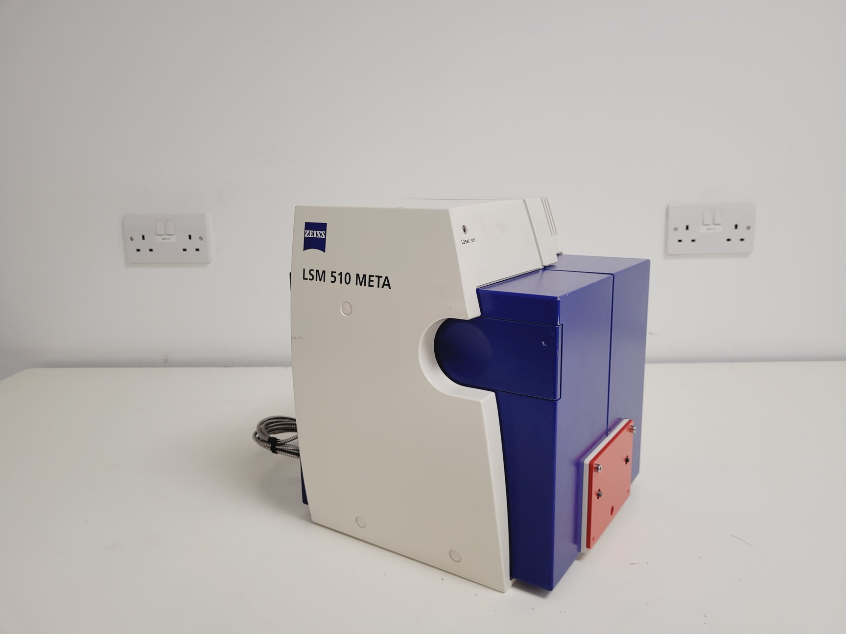 Image of Zeiss Axiovert 200M Confocal Microscope System with LSM510 META & Multi-Laser