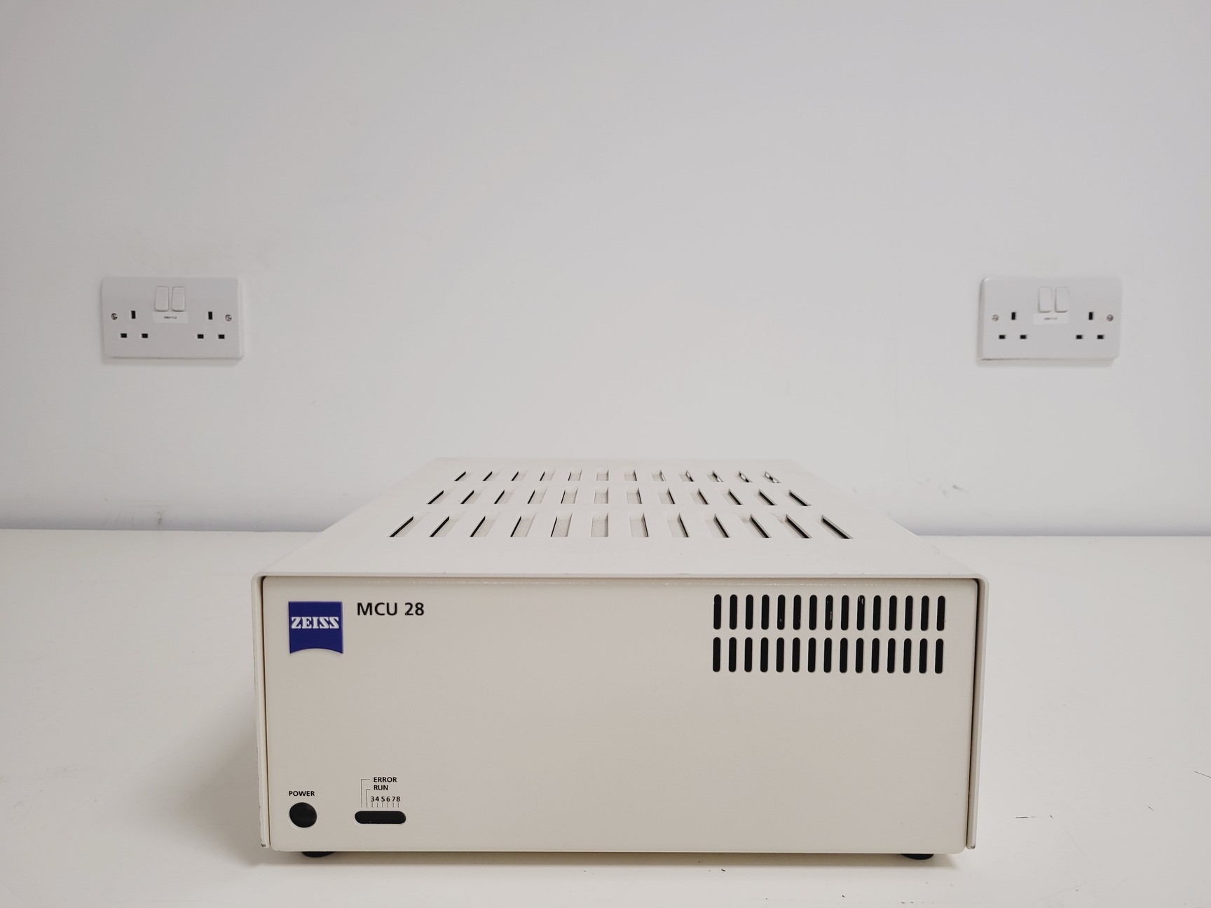 Image of Zeiss Axiovert 200M Confocal Microscope System with LSM510 META & Multi-Laser