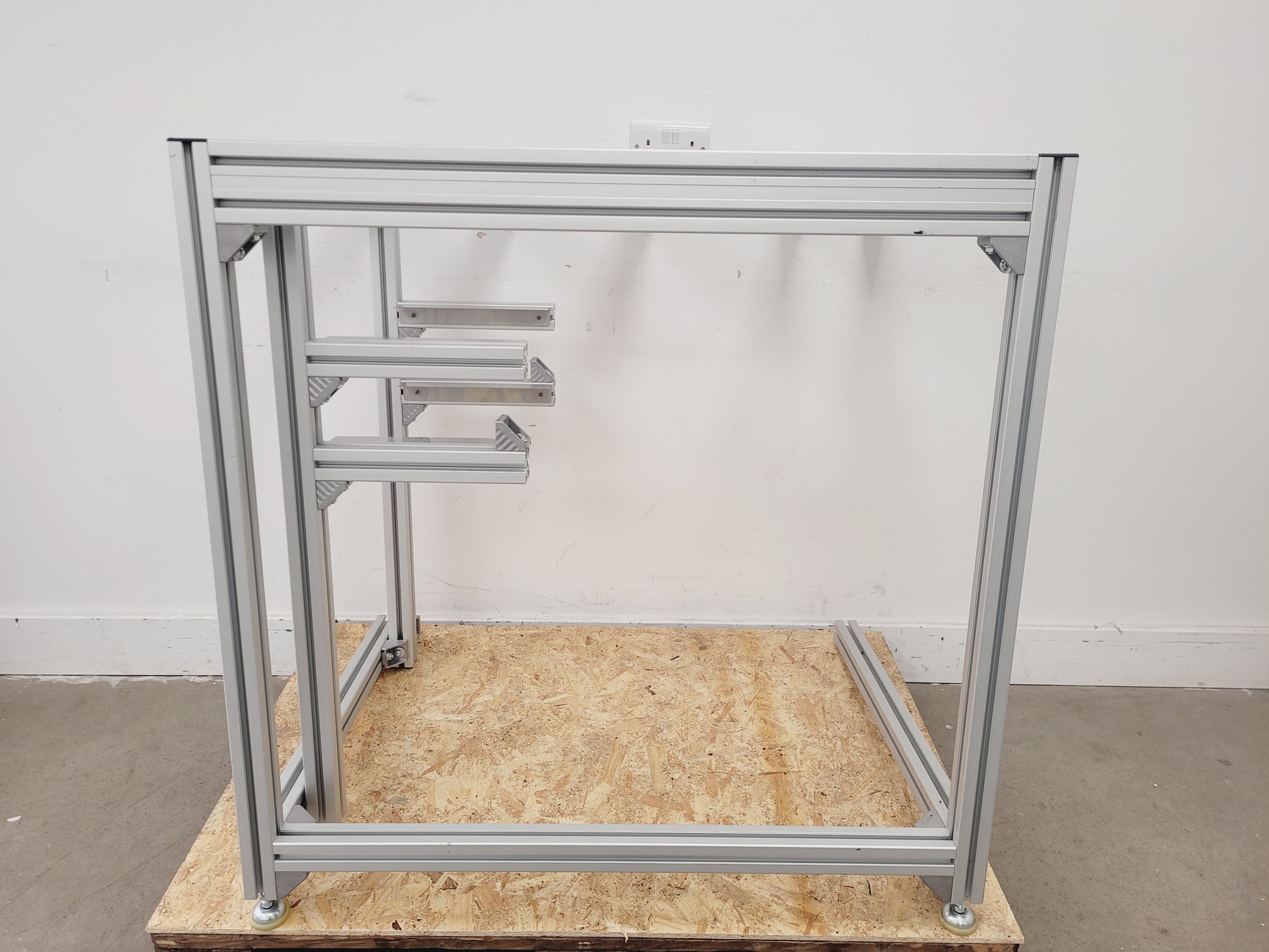 Image of Tecan Freedom Evo-2 150 Base Liquid Handler System w/ LiHa-8 Head Lab