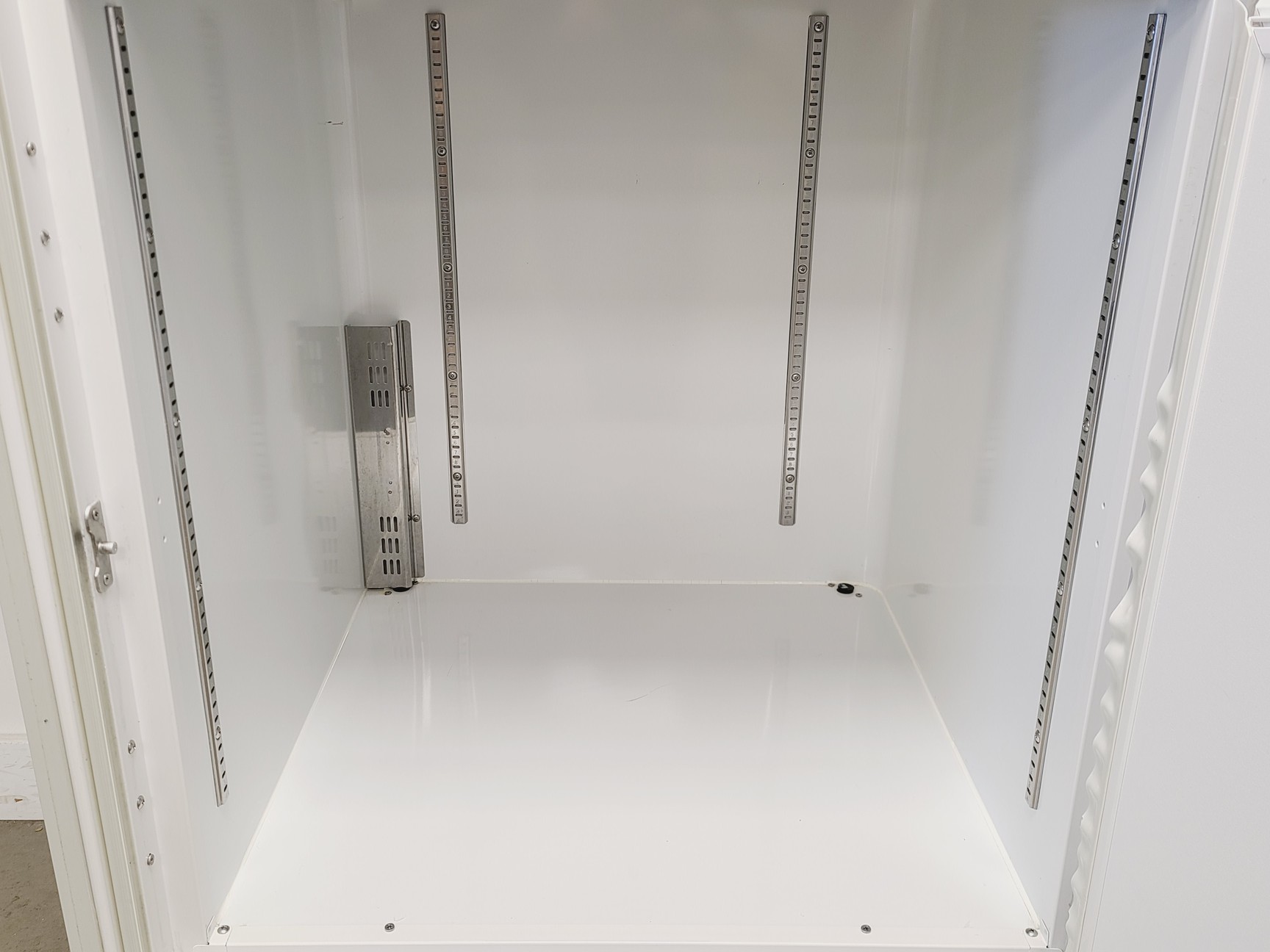 Image of Sanyo MDF-U53V Ultra Low Temperature Freezer