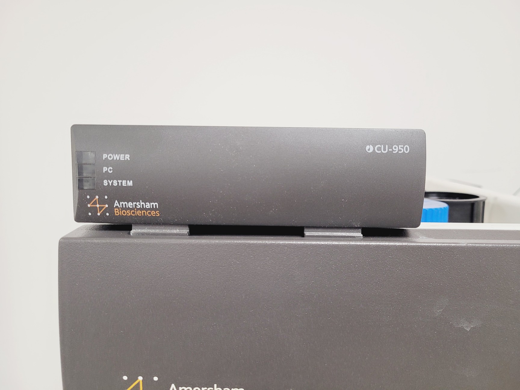 Image of Amersham Biosciences AKTA Purifier & Frac-950 Protein Purification System FPLC 