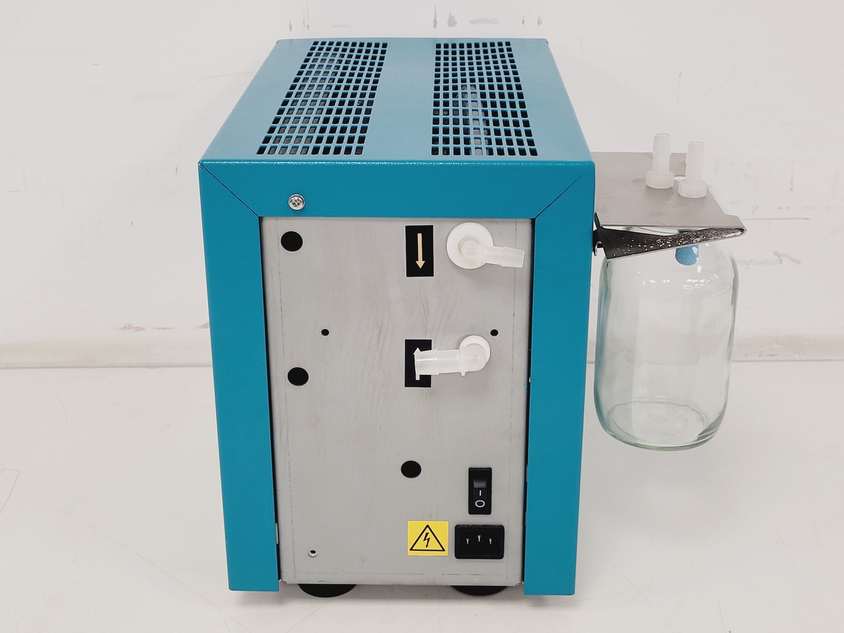 Image of GeneVac MiVac Quattro Concentrator & Pump System Lab