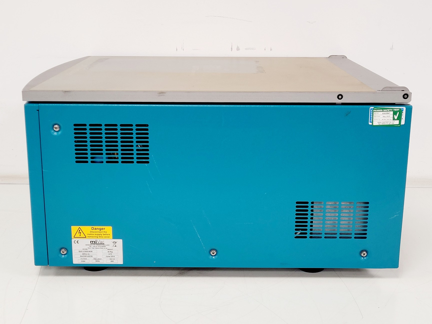 Image of GeneVac MiVac Quattro Concentrator & Pump System Lab