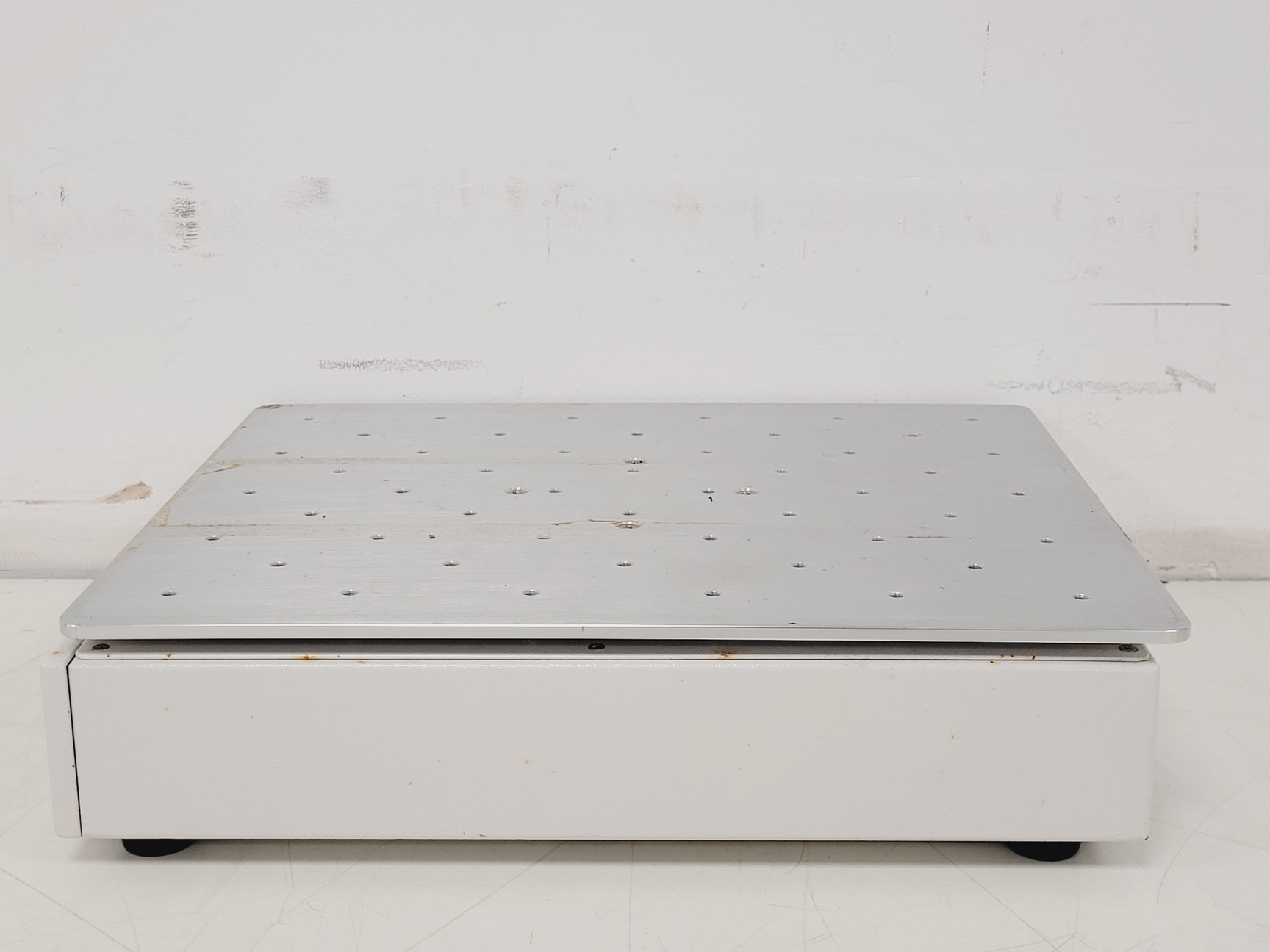 Image of Thermo Scientific MaxQ 2000 CO2 Plus Shaking Table Lab