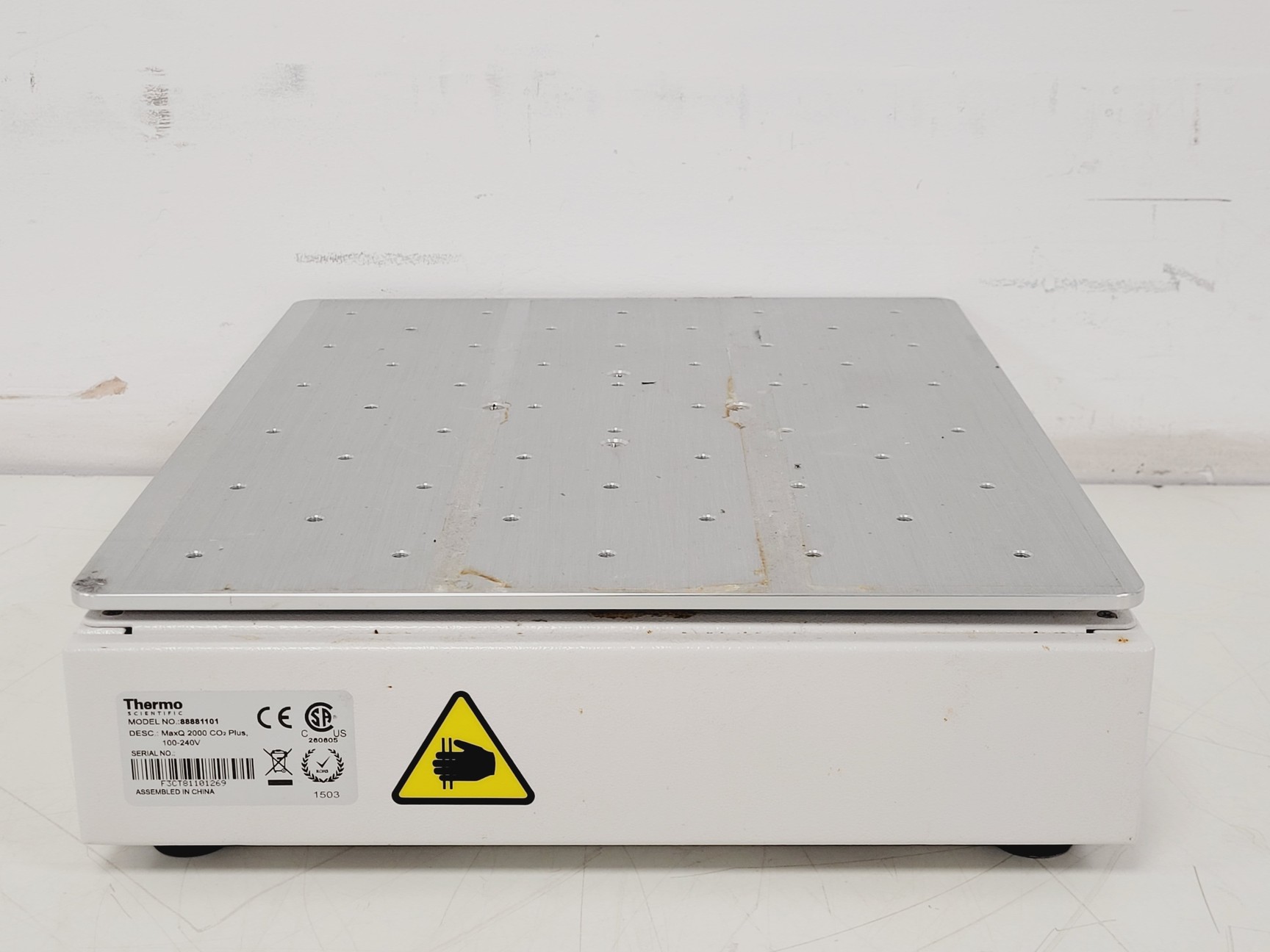 Image of Thermo Scientific MaxQ 2000 CO2 Plus Shaking Table Lab