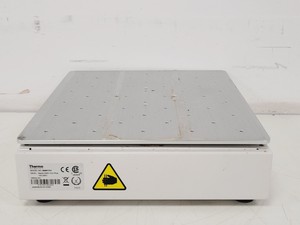 Thumbnail image of Thermo Scientific MaxQ 2000 CO2 Plus Shaking Table Lab