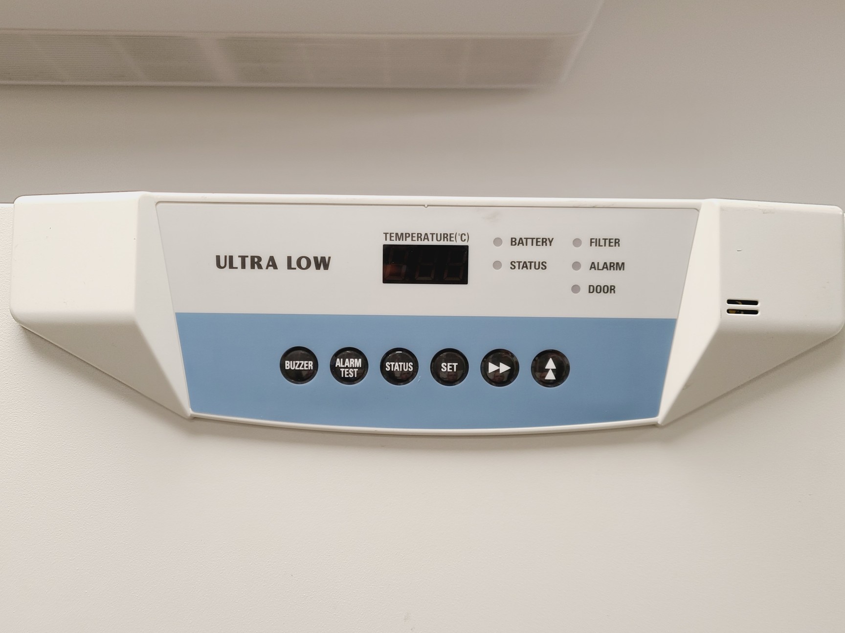 Image of Sanyo MDF-U76V Freezer