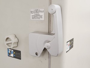 Thumbnail image of Sanyo MDF-U76V Freezer