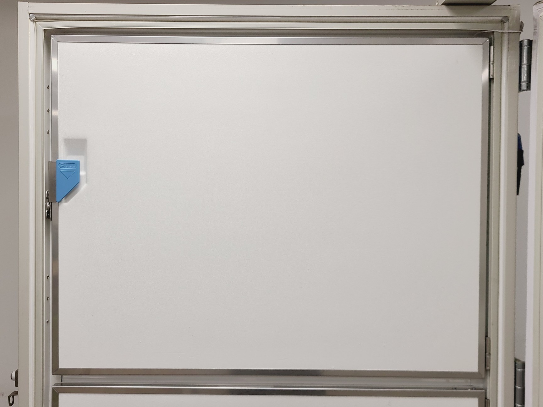 Image of Sanyo MDF-U76V Freezer