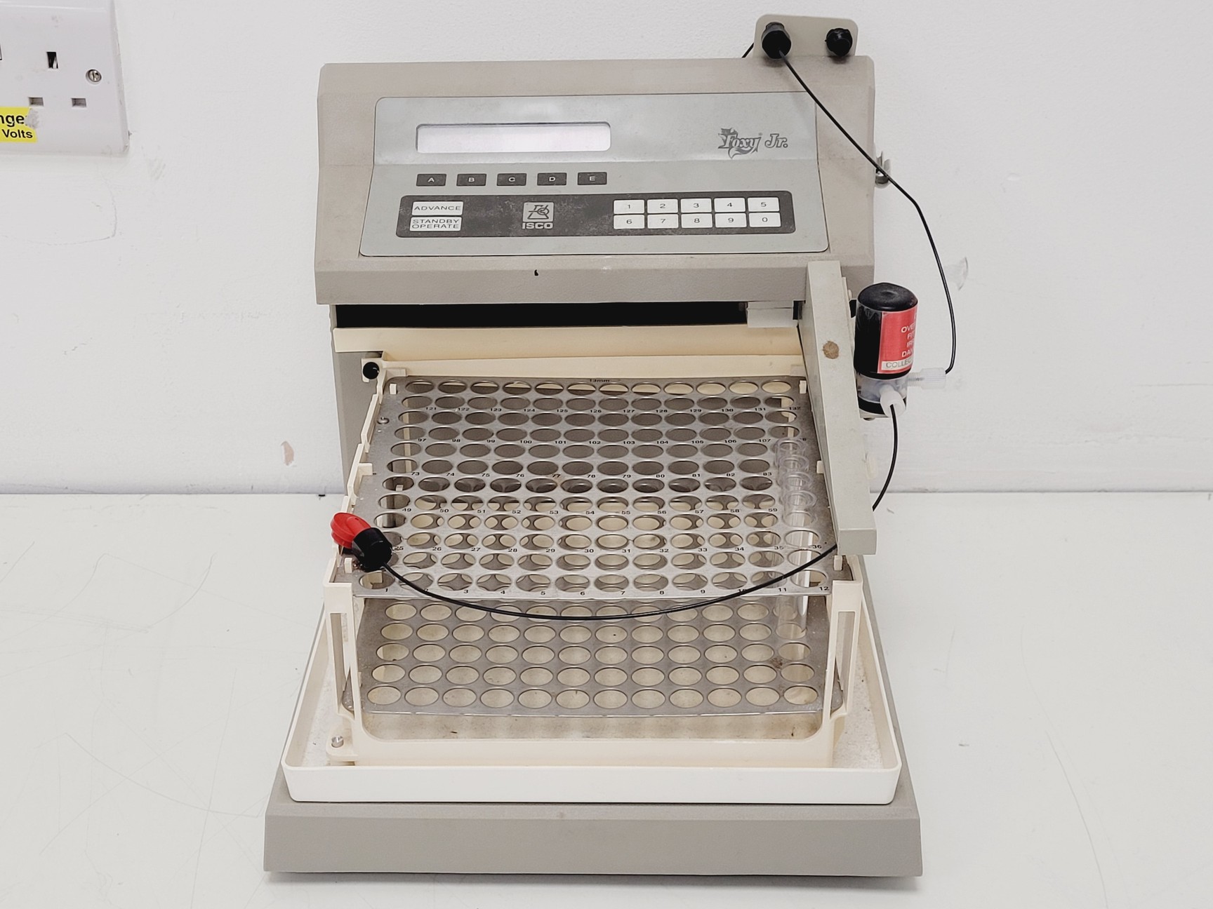 Image of Thermo Fisher Dionex HPLC System, ICS-3000, UVD 170U, FC-144,ICS-5000 