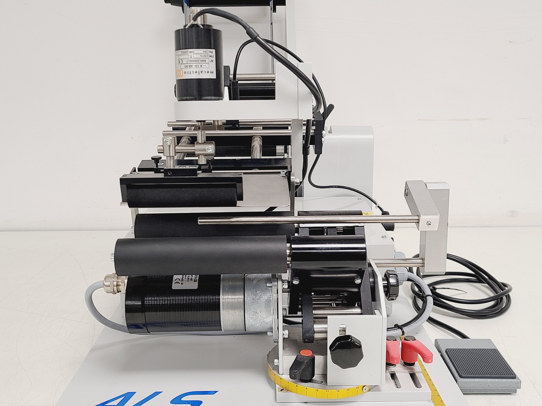 Image of Automatic Label Applier Multi-Roller Unit Model ALS4310MRU 