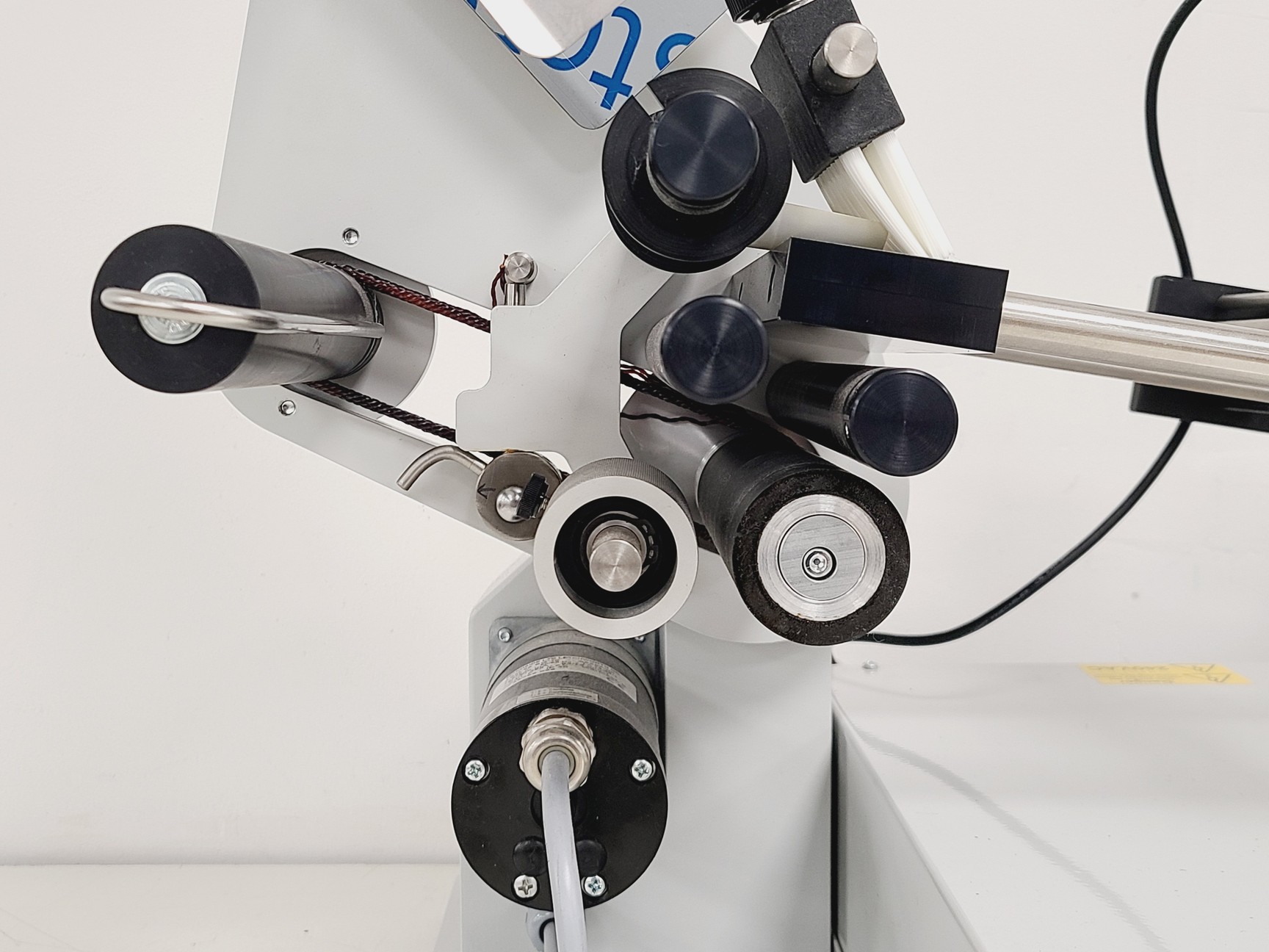 Image of Automatic Label Applier Multi-Roller Unit Model ALS4310MRU 