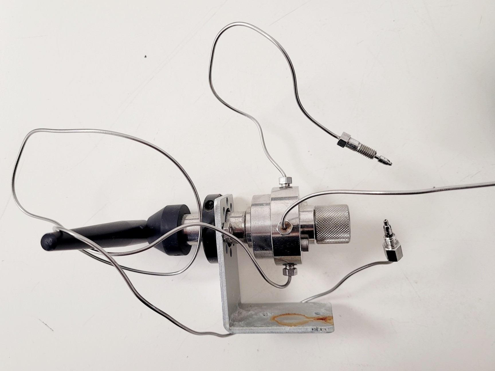 Image of Dionex UltiMate 3000 HPG-3200P HPLC Module Lab