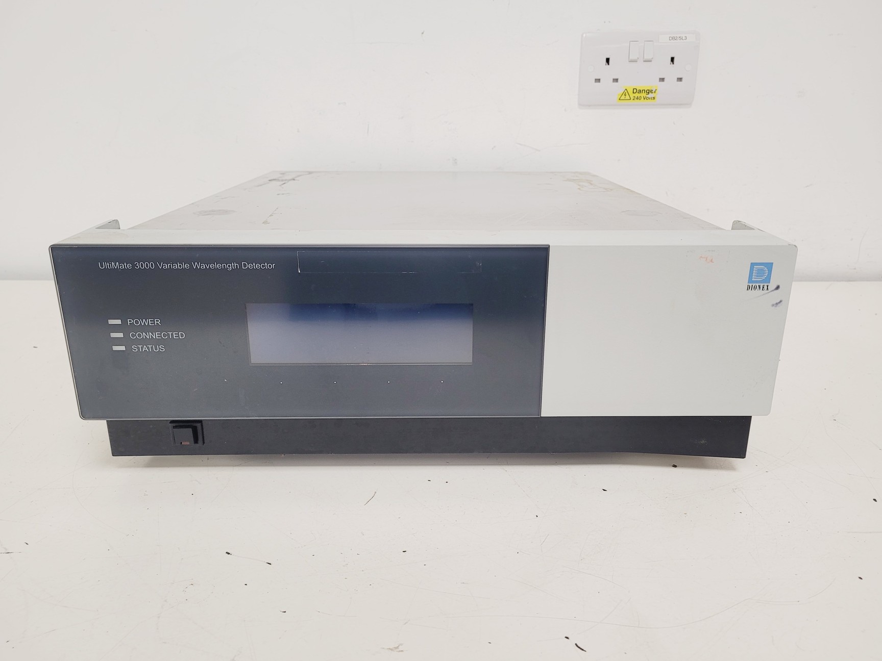 Image of Dionex UlitMate 3000 Variable Wavelength Detector Lab