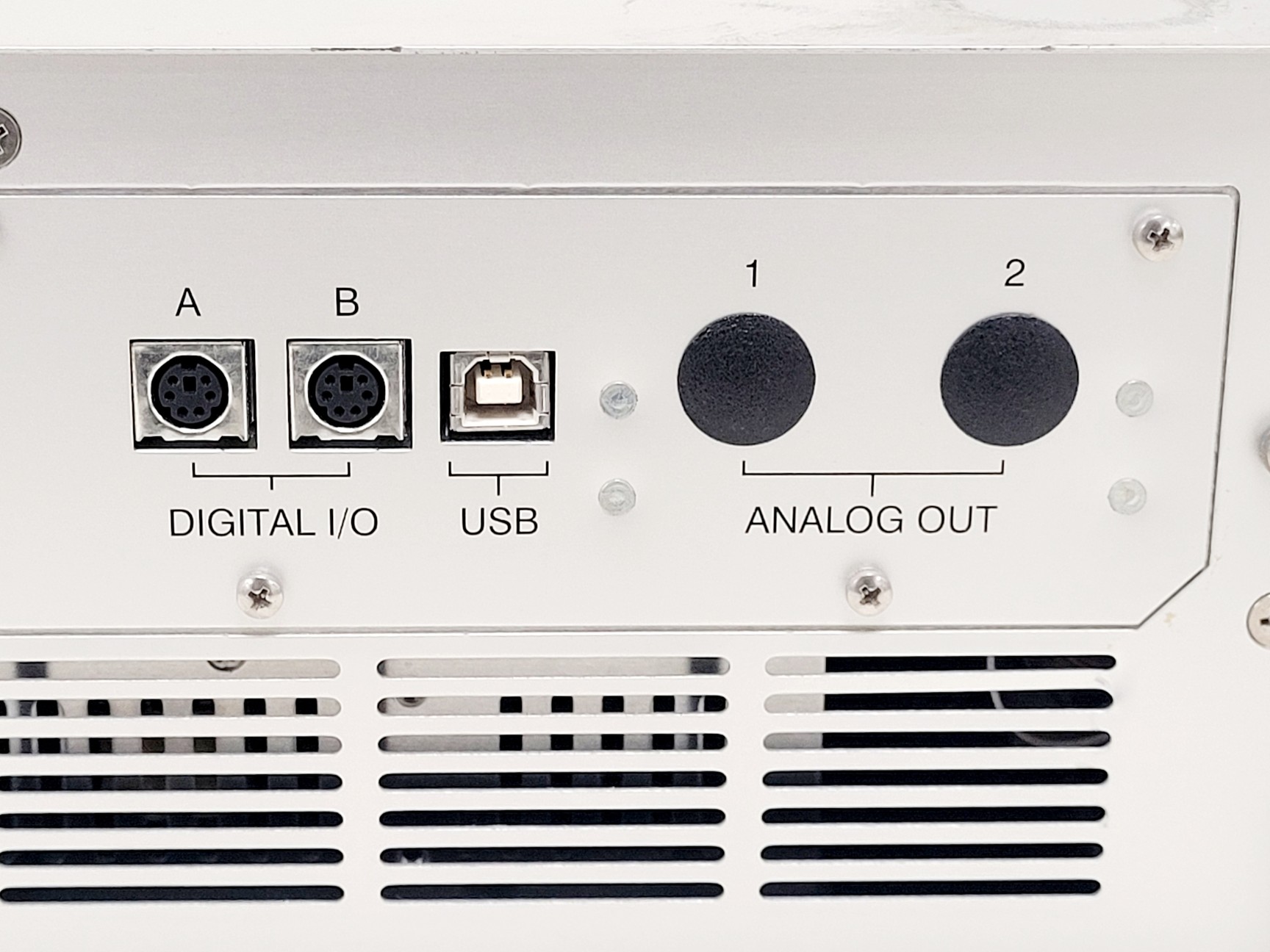 Image of Dionex UlitMate 3000 Variable Wavelength Detector Lab