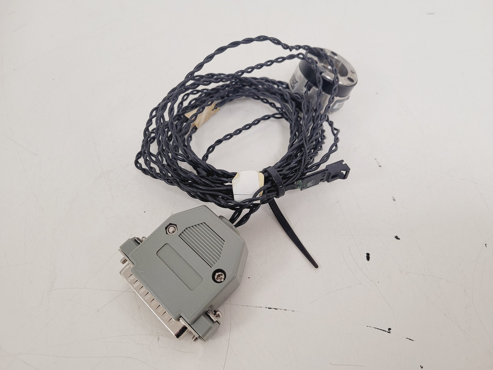 Image of Dionex UCI-50 Universal Chromatography Interface & Cable