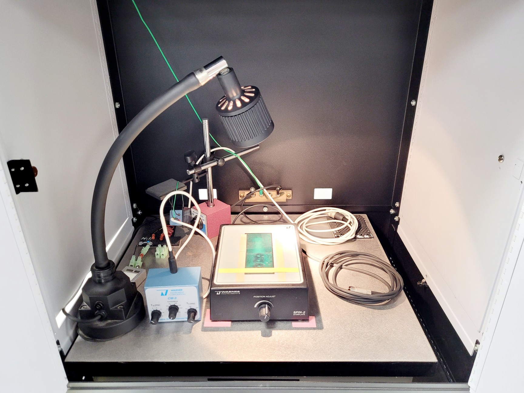 Image of Warner Instruments BC-525D, Controller & Axon Instruments Digidata 1322A System