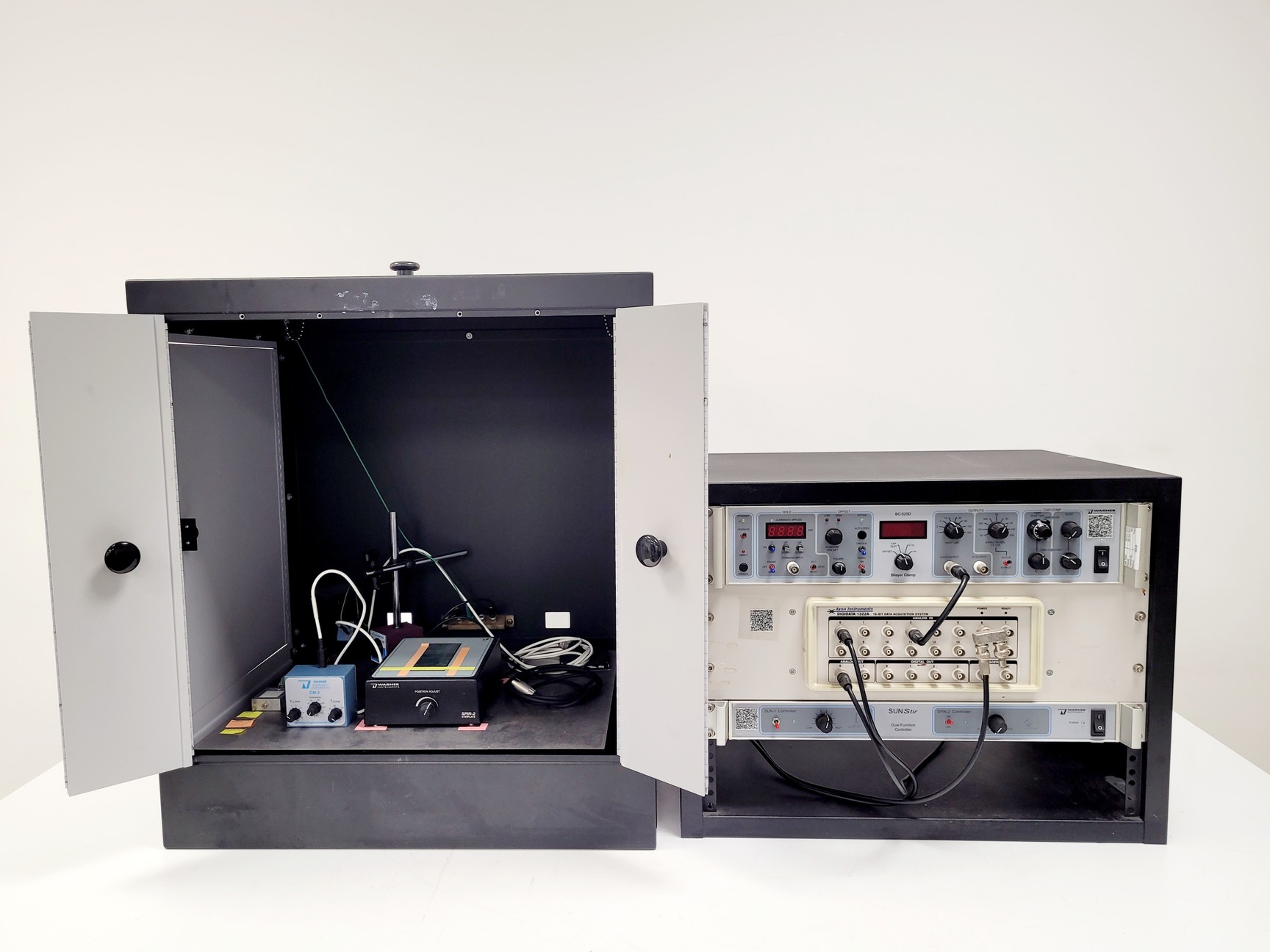 Image of Warner Instruments BC-525D, Controller & Axon Instruments Digidata 1322A System