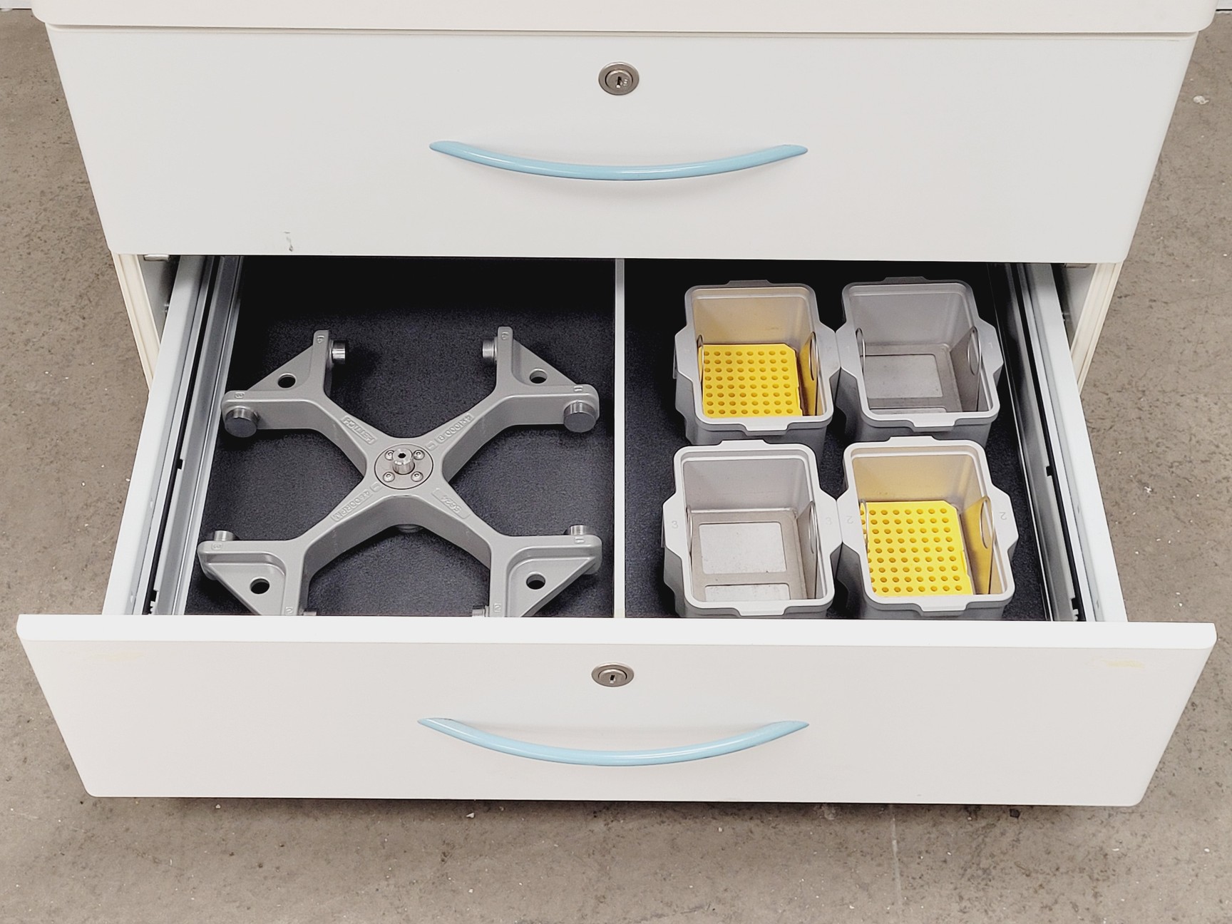 Image of Hettich Rotanta 460R Centrifuge