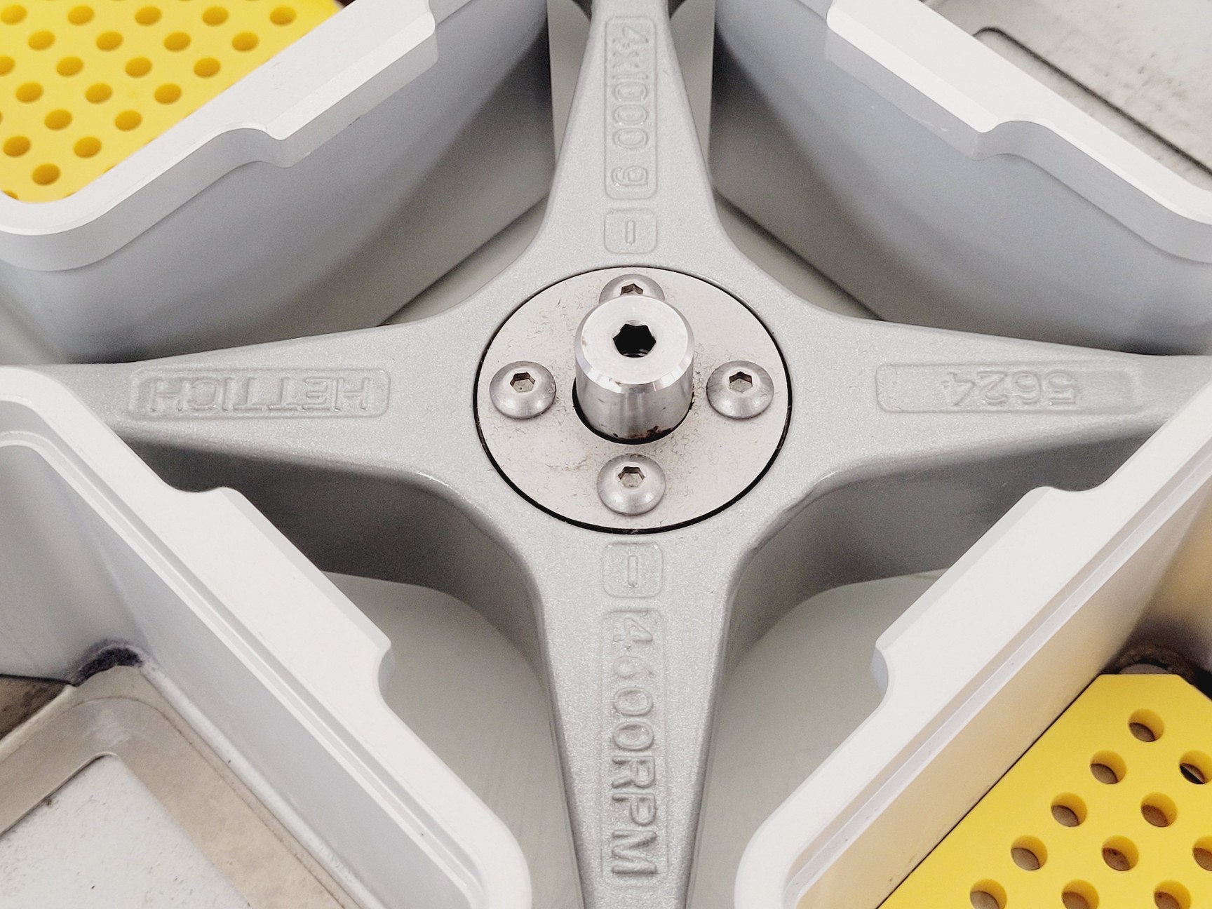 Image of Hettich Rotanta 460R Centrifuge