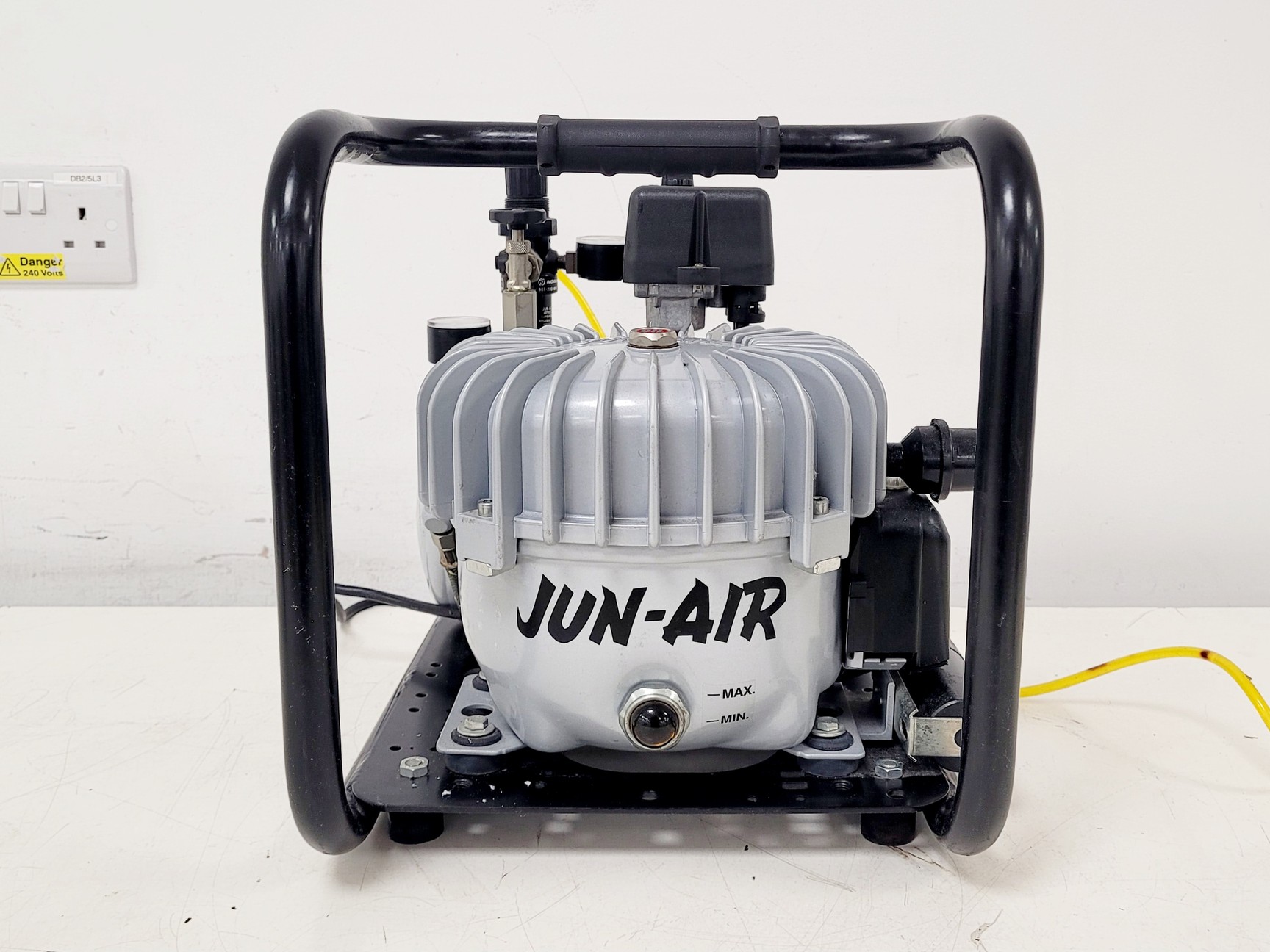 Image of Jun-Air 3-4 Air Compressor