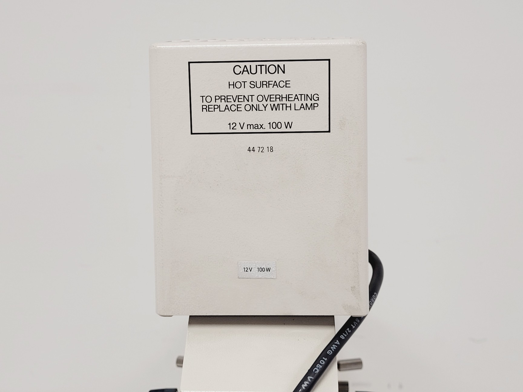 Image of Carl Zeiss Axiovert 10 Inverted Microscope w/ Plan-NEOFLUER 100X/1,30 Oil 44 40 