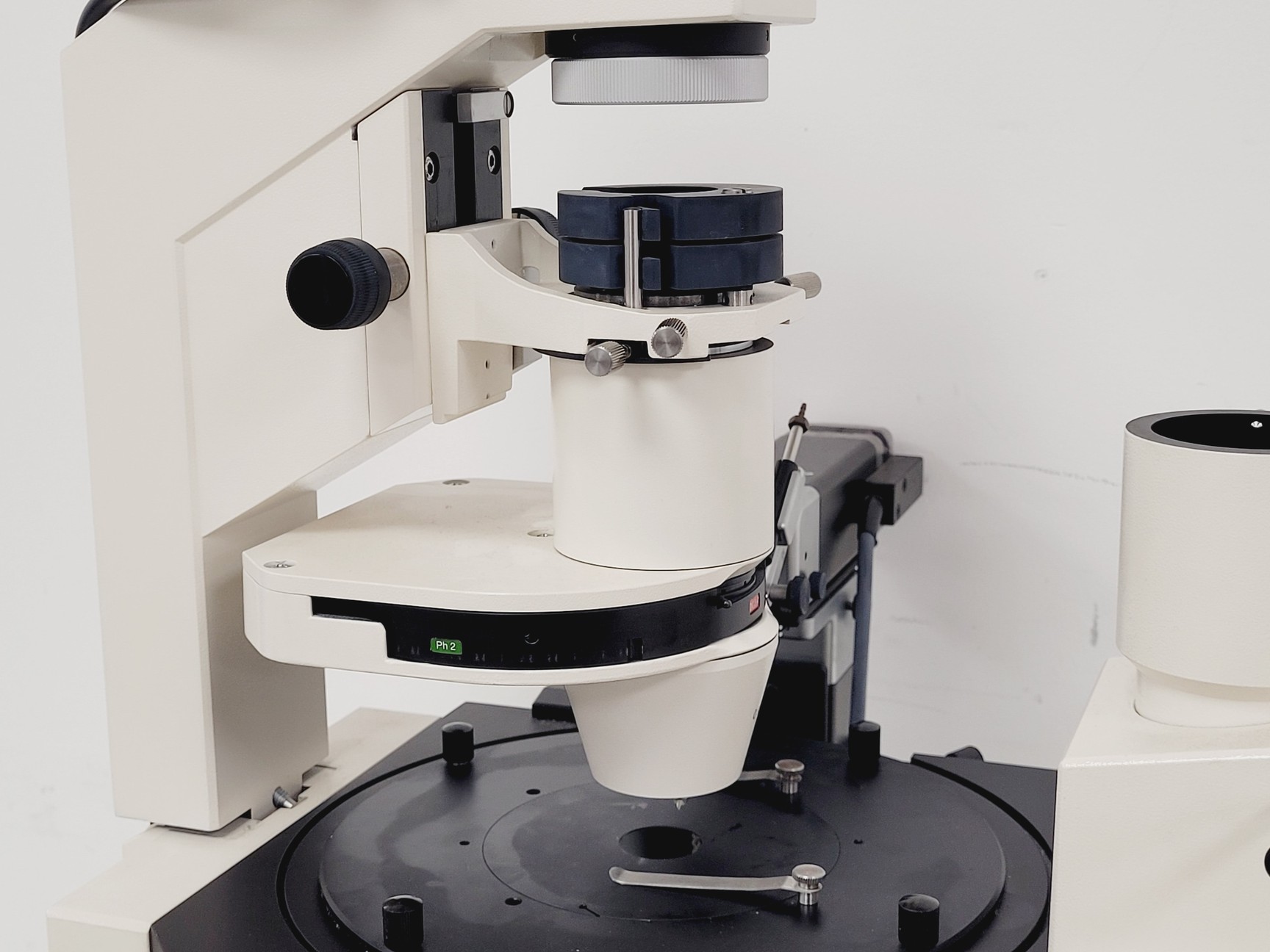 Image of Carl Zeiss Axiovert 10 Inverted Microscope w/ Plan-NEOFLUER 100X/1,30 Oil 44 40 