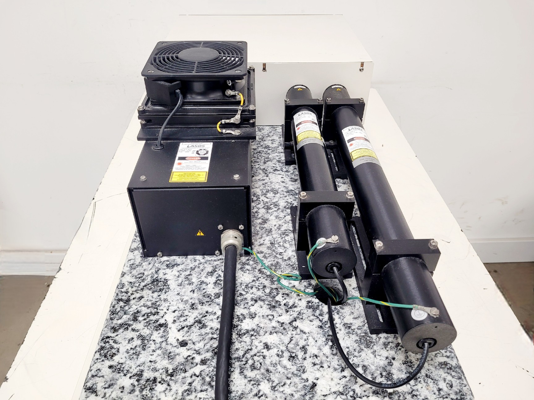 Image of Carl Zeiss LSM 5 Lasermodul Confocal Laser Attachment w/ ECU LSM 5 1058-446