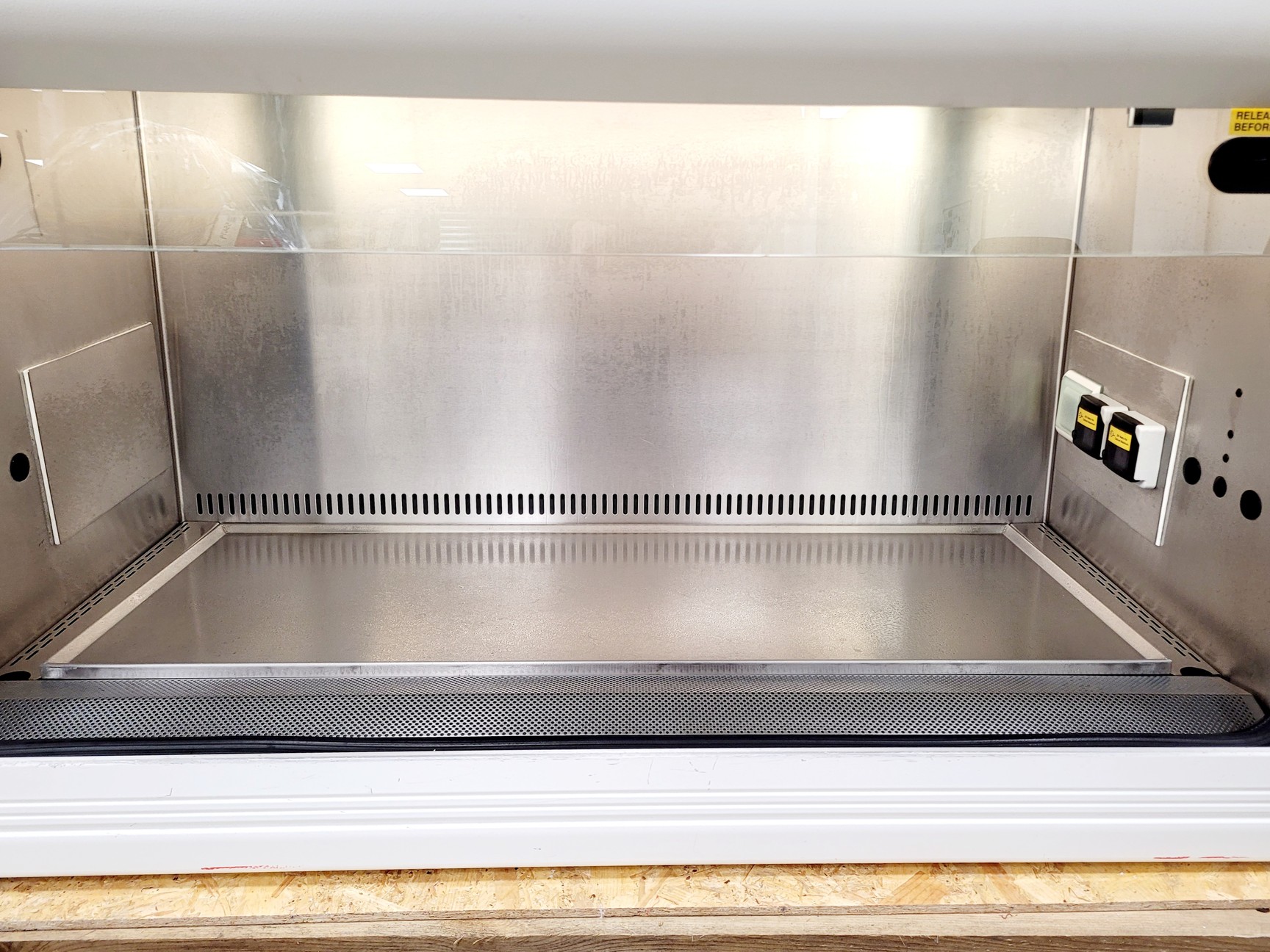 Image of Microflow Advanced Bio Safety Cabinet ABS1200CLS2-Mk2