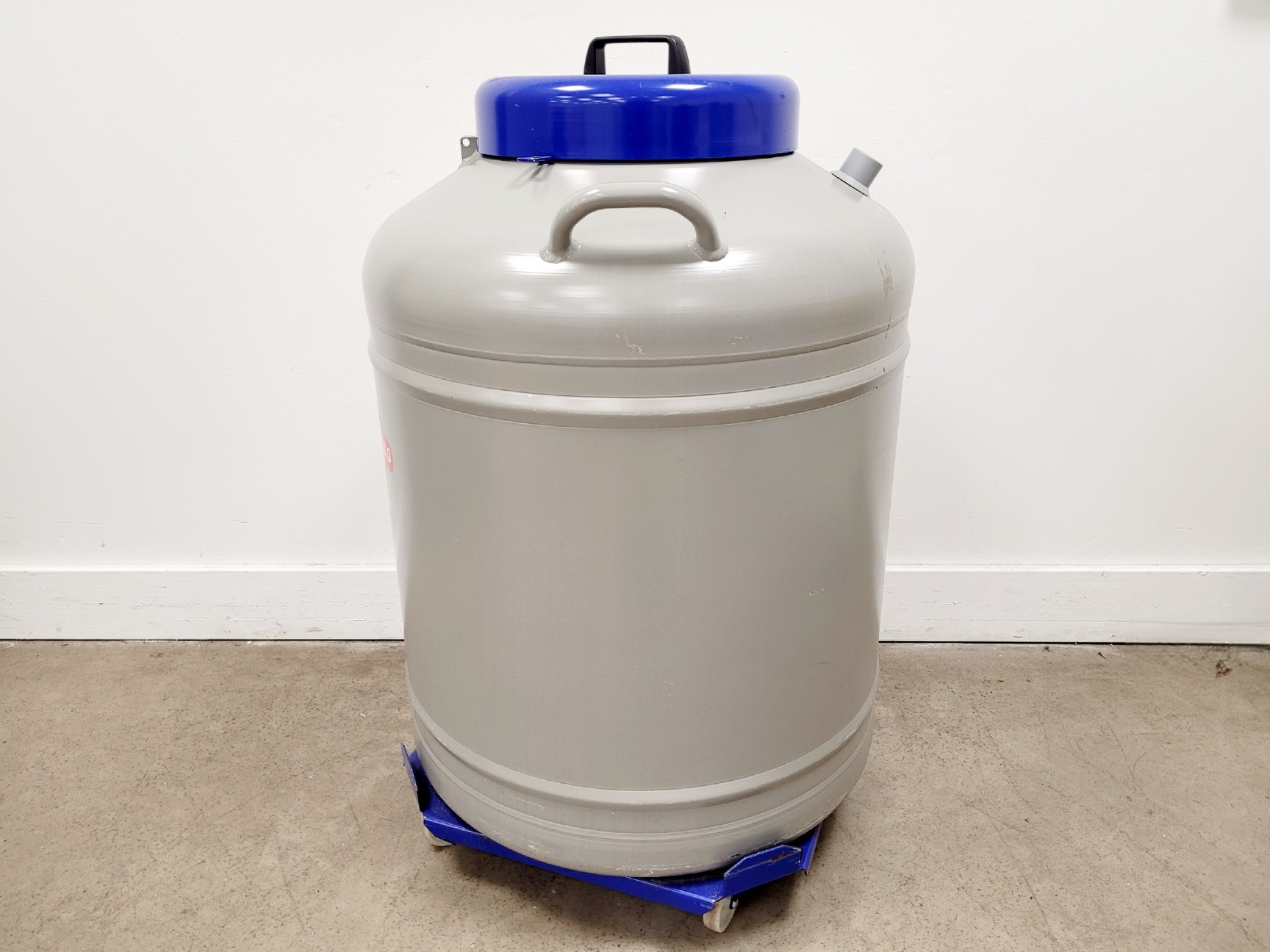 Image of Statebourne Biorack 4800 Liquid Nitrogen Storage Dewar