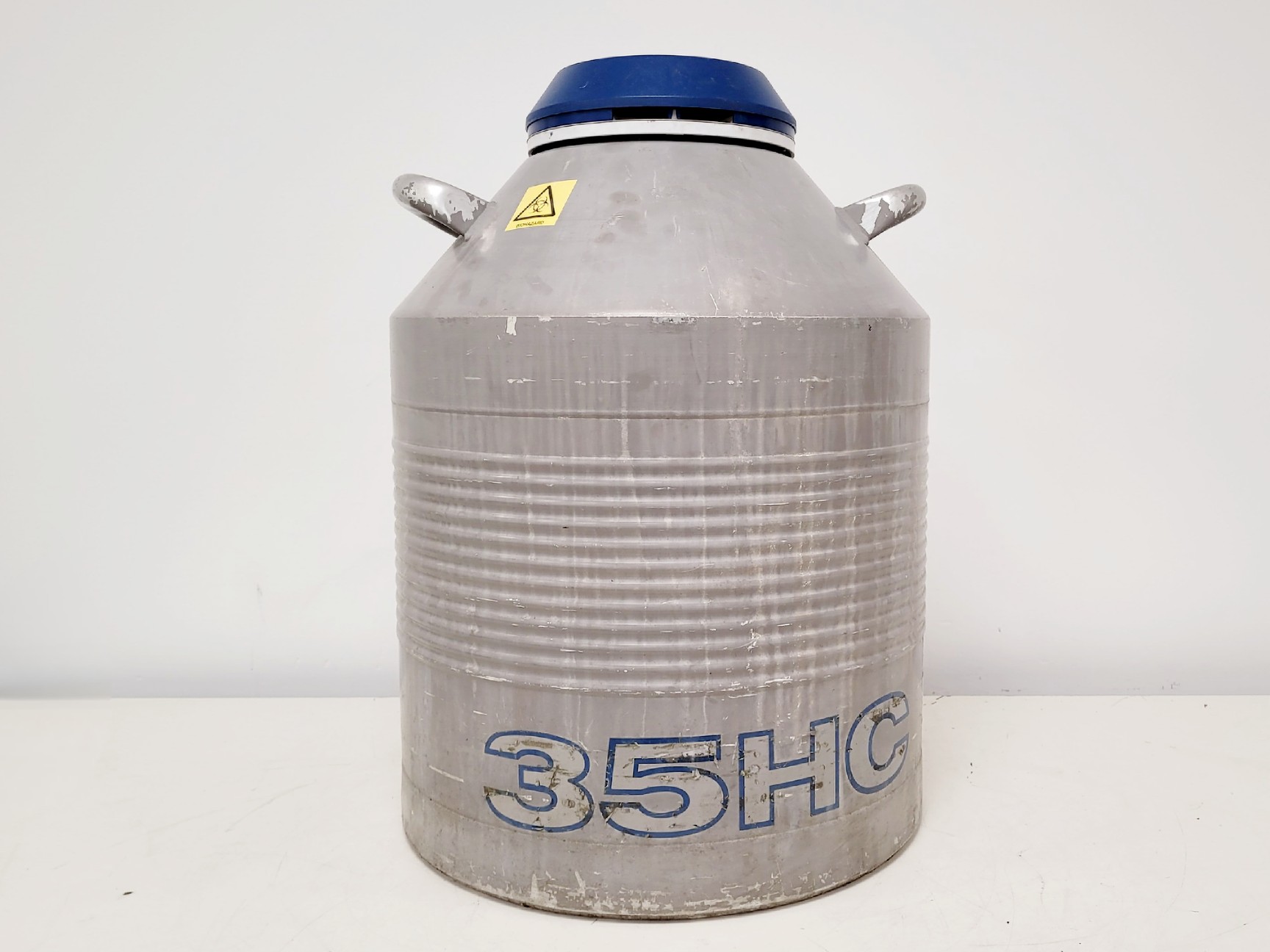 Image of Taylor-Wharton 35HC Liquid Nitrogen Dewar