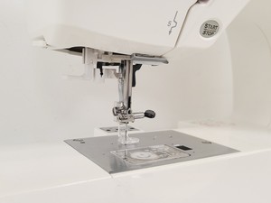 Thumbnail image of Janome Memory Craft 350 Sewing/Embroidery Machine MC350E