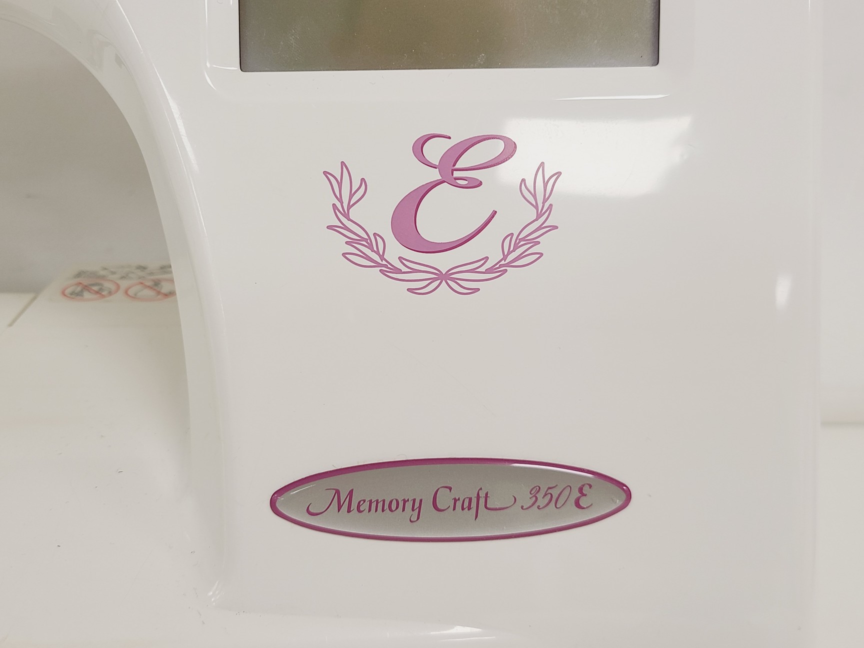 Image of Janome Memory Craft 350 Sewing/Embroidery Machine MC350E