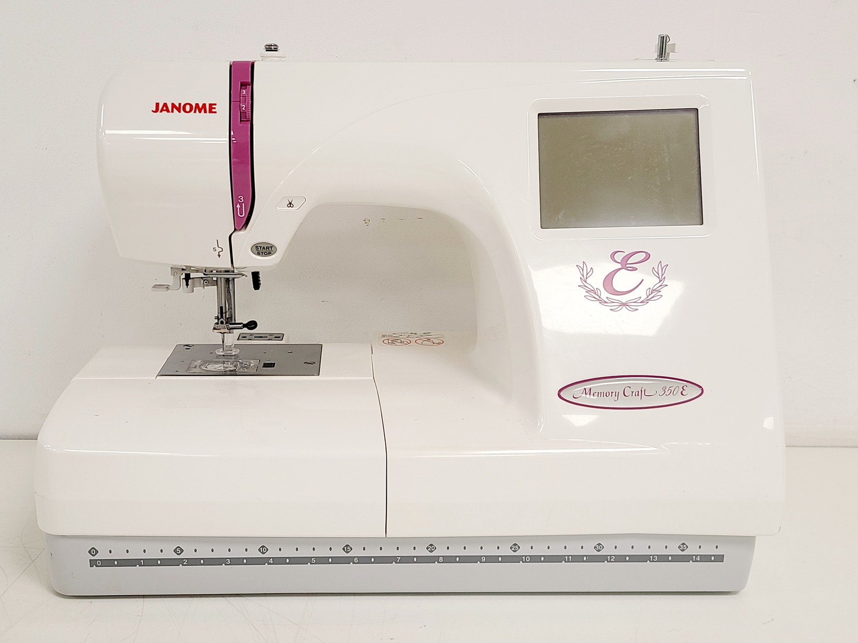 Image of Janome Memory Craft 350 Sewing/Embroidery Machine MC350E