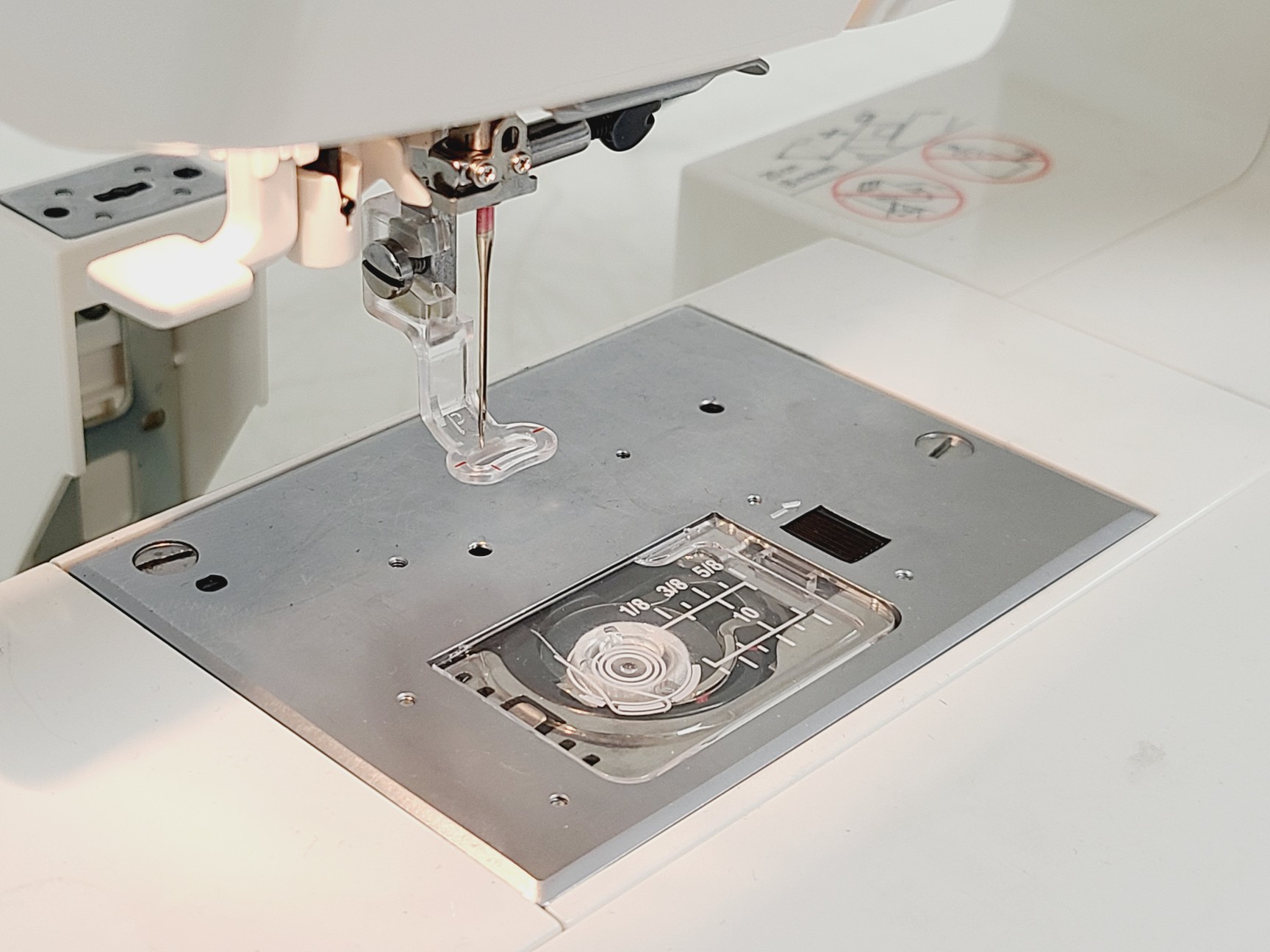 Image of Janome Memory Craft 350 Sewing/Embroidery Machine MC350E
