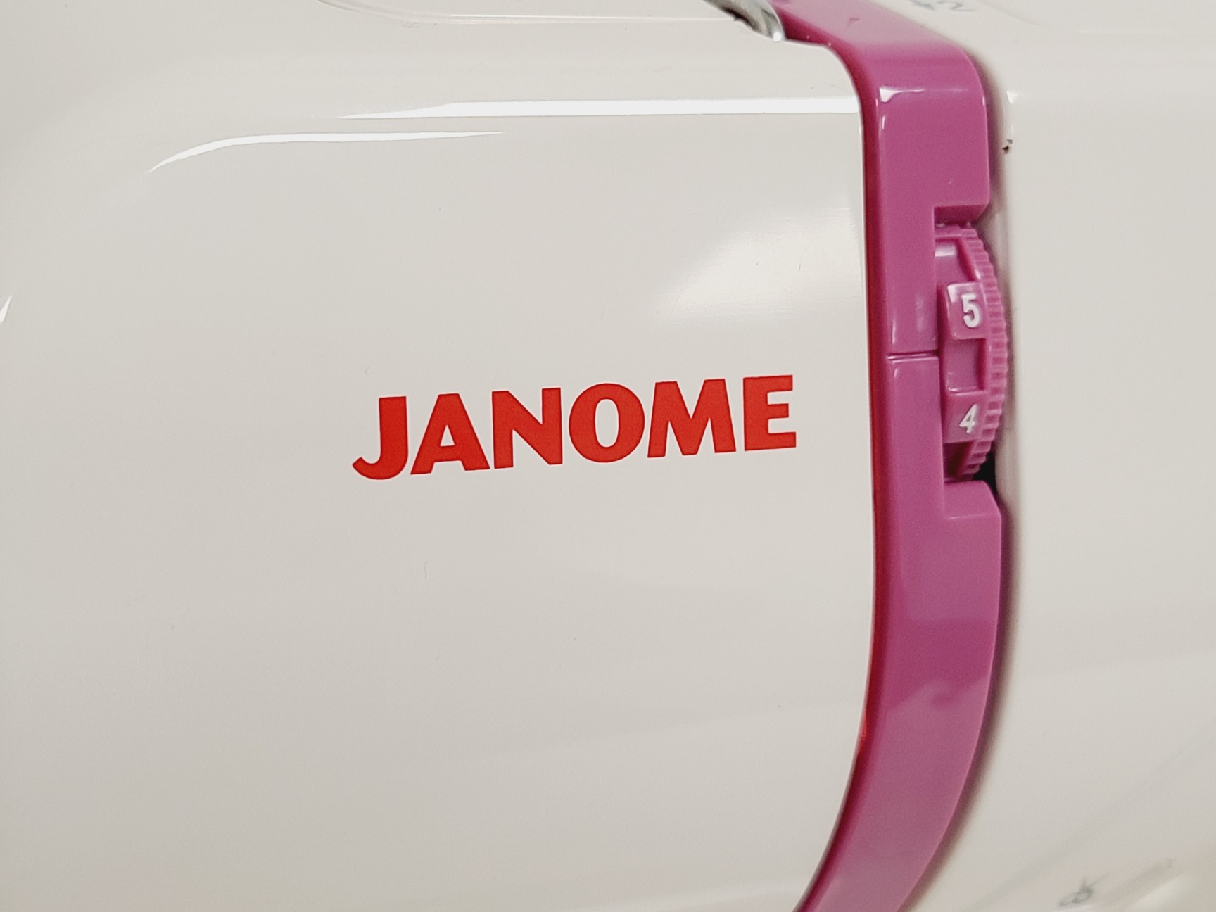 Image of Janome Memory Craft 350 Sewing/Embroidery Machine MC350E