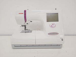 Thumbnail image of Janome Memory Craft 350 Sewing/Embroidery Machine MC350E