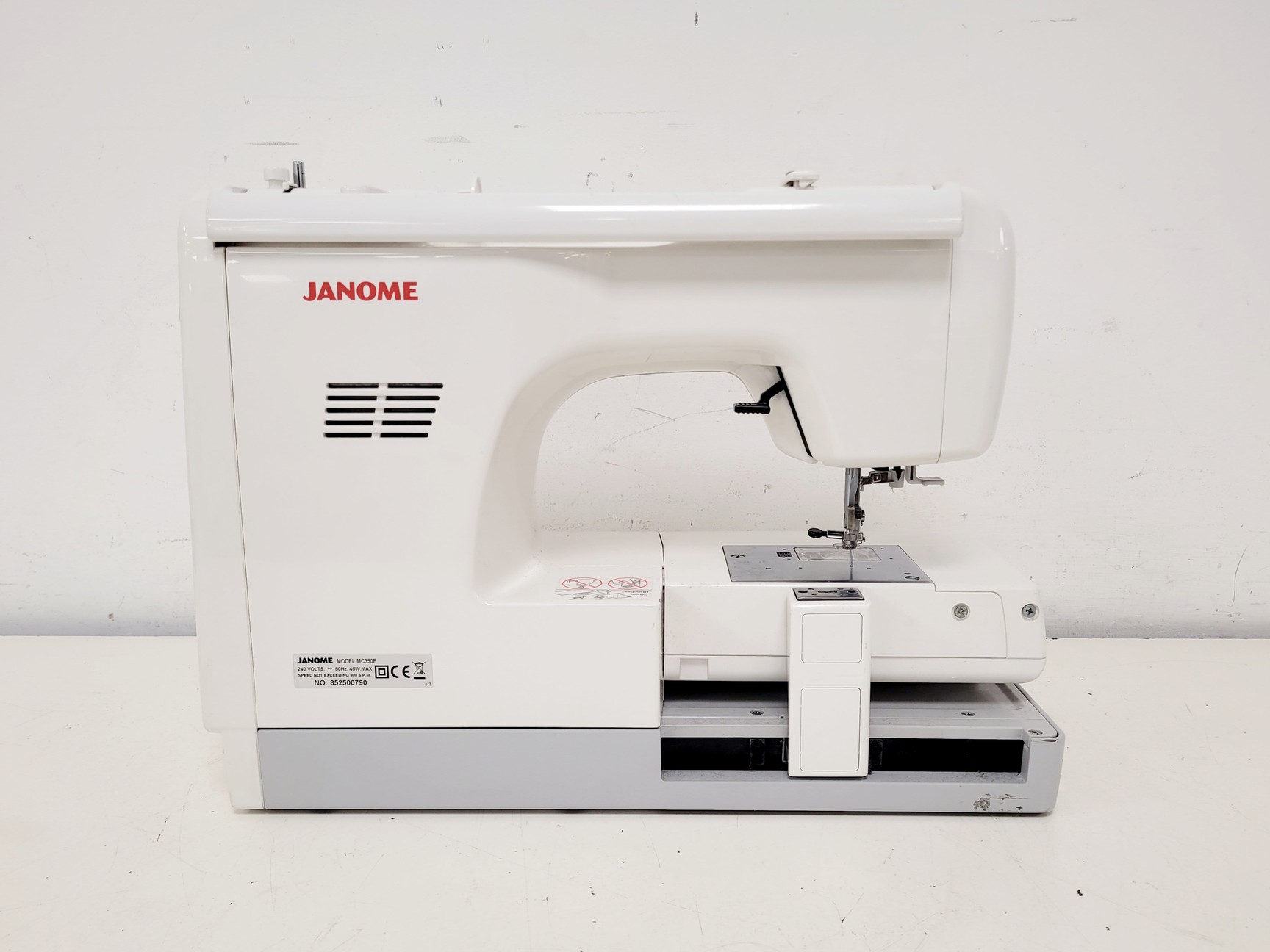 Image of Janome Memory Craft 350 Sewing/Embroidery Machine MC350E