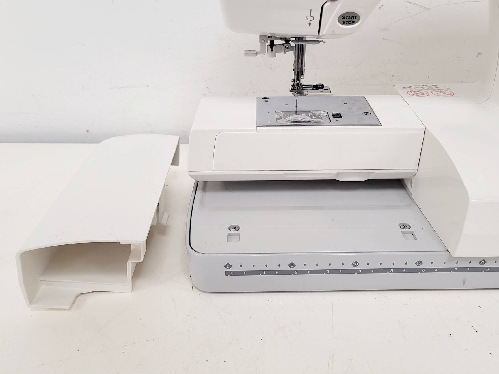 Image of Janome Memory Craft 350 Sewing/Embroidery Machine MC350E