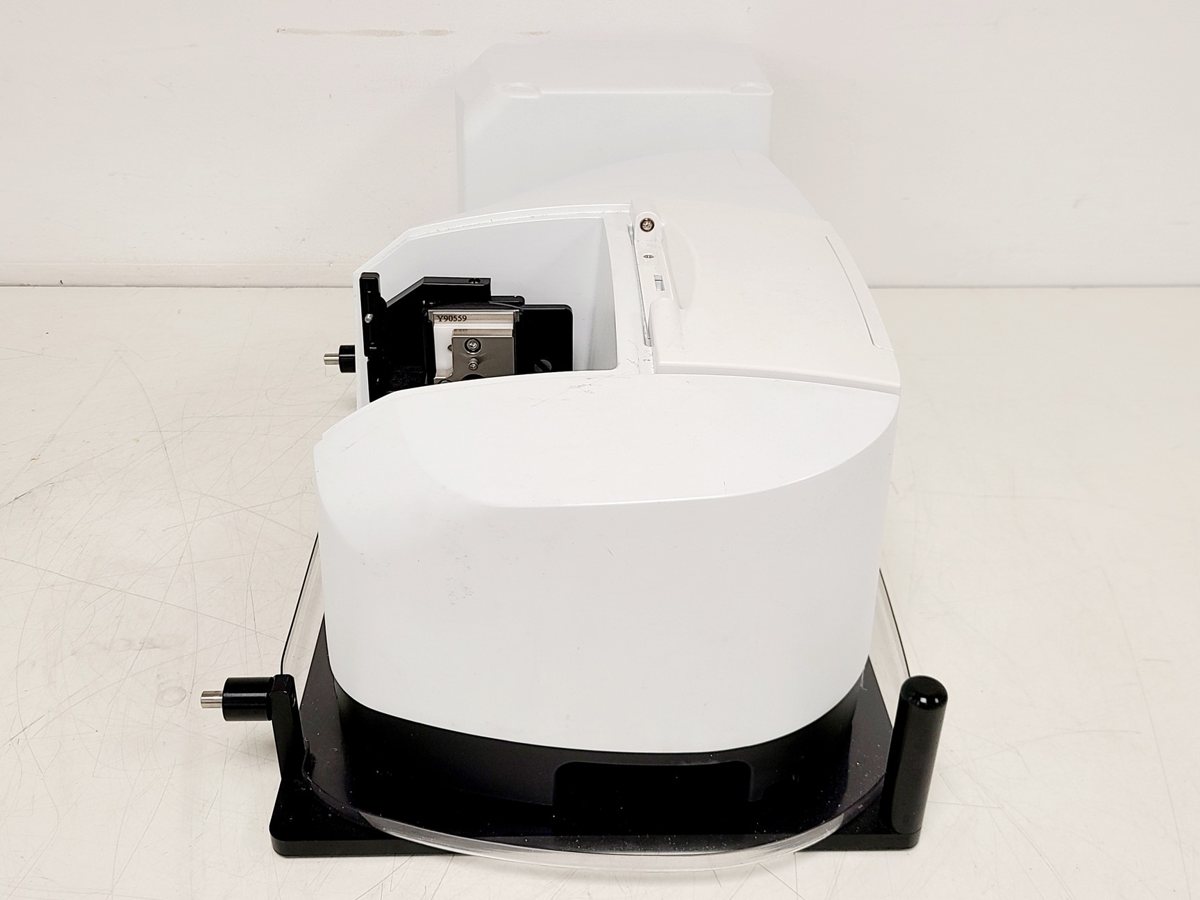 Image of Perkin Elmer Spectrum Two FT-IR Spectrometer w/ Fluid Control Module Lab