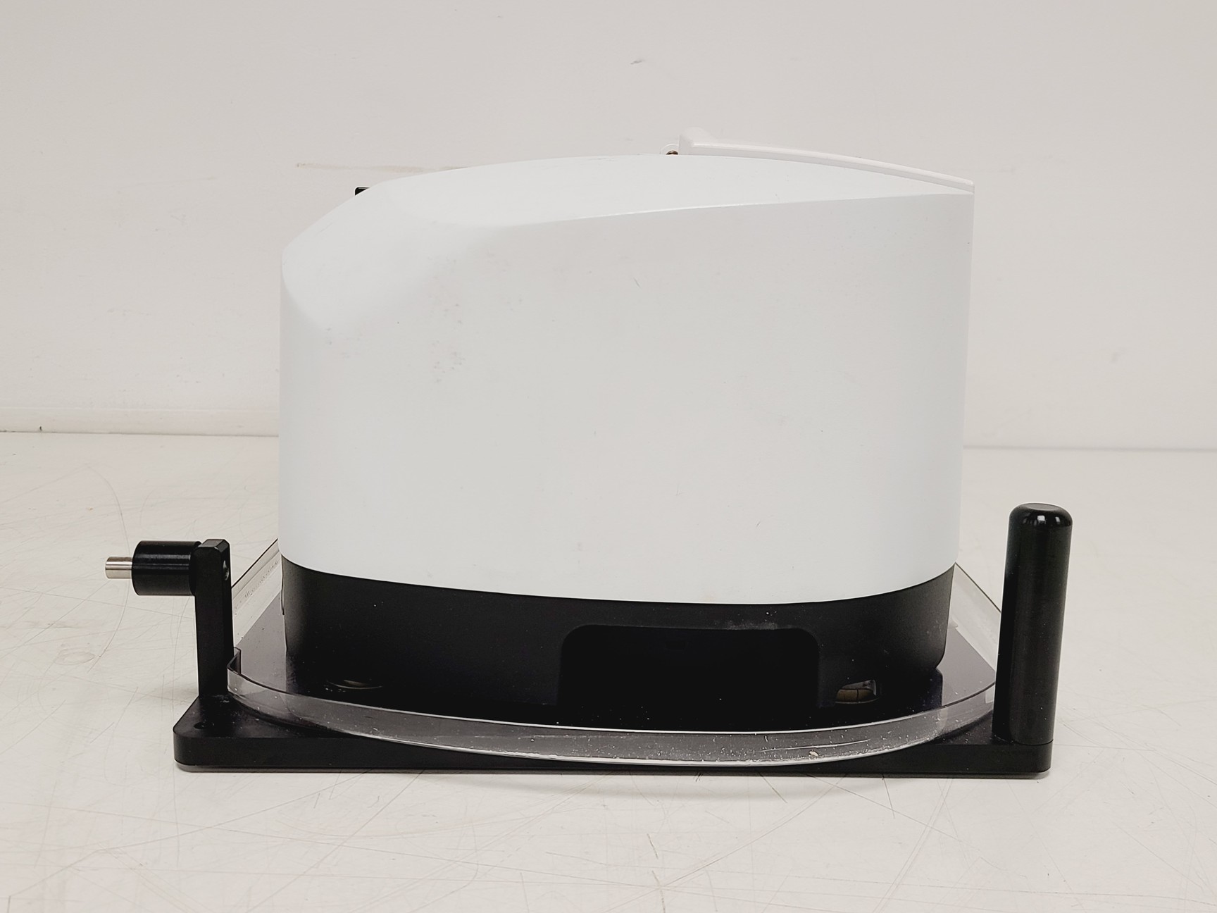 Image of Perkin Elmer Spectrum Two FT-IR Spectrometer w/ Fluid Control Module Lab