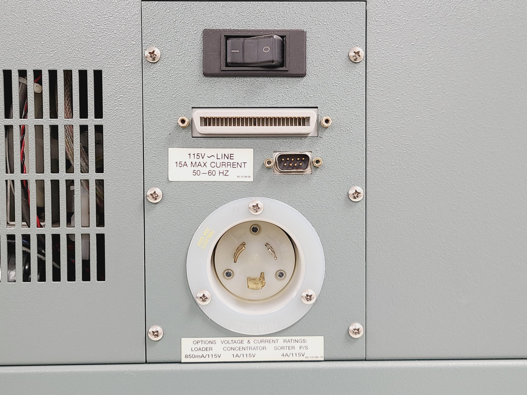 Image of BD FACSCalibur Flow Cytometer & Transformer System Lab