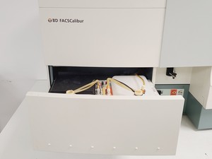 Thumbnail image of BD FACSCalibur Flow Cytometer & Transformer System Lab