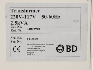 Thumbnail image of BD FACSCalibur Flow Cytometer w/ HTS High Throughput Sampler & Transformer Lab