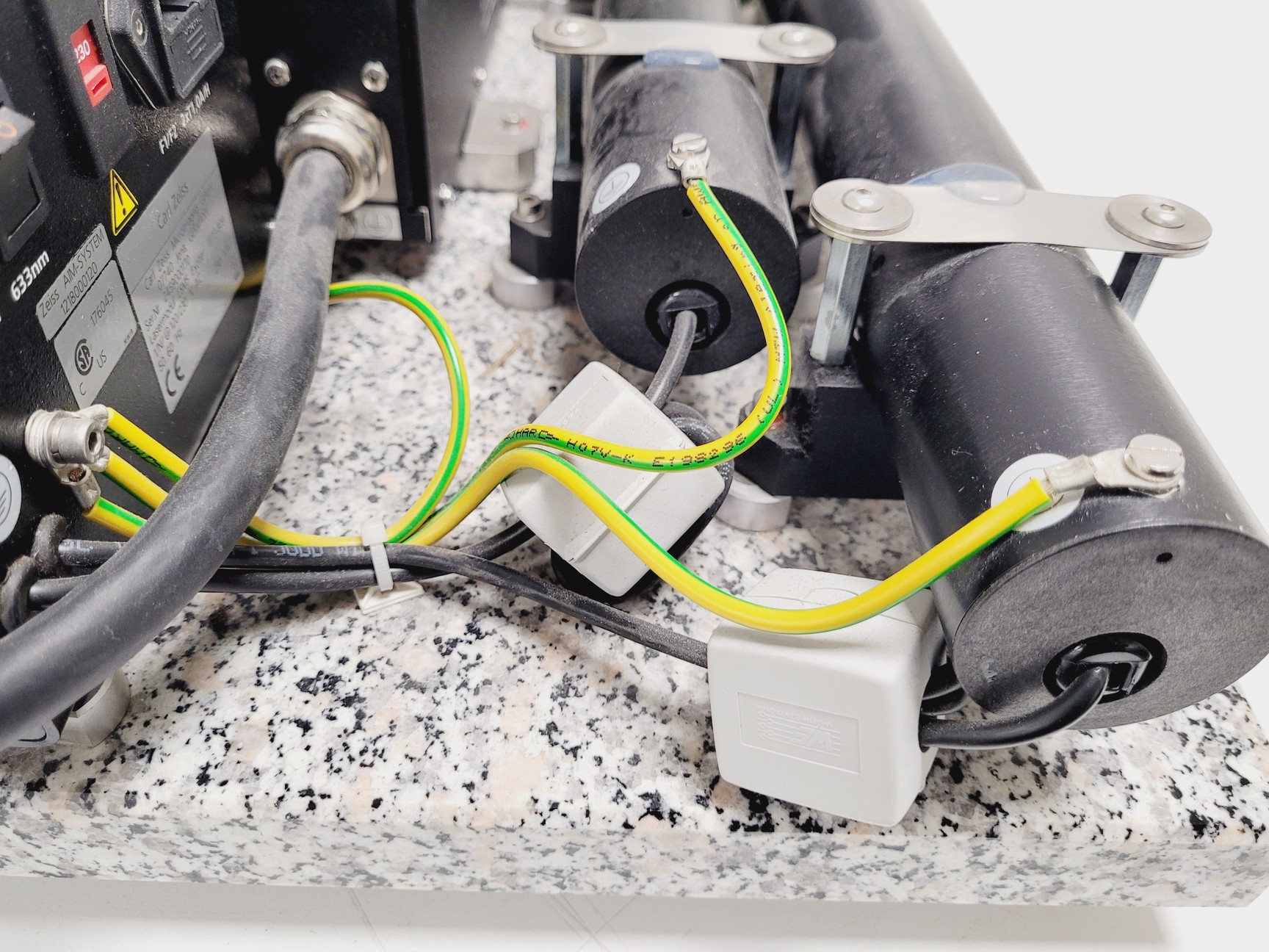 Image of Zeiss LSM 5 Exciter Laser Module 5mW 543nm, 5mW 633nm, 500mW 450nm Lab