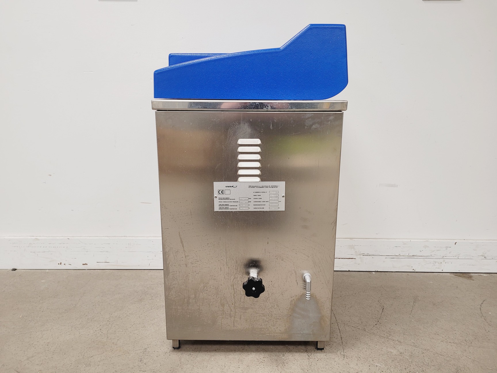 Image of VWR VAPOUR-Line eco Autoclave